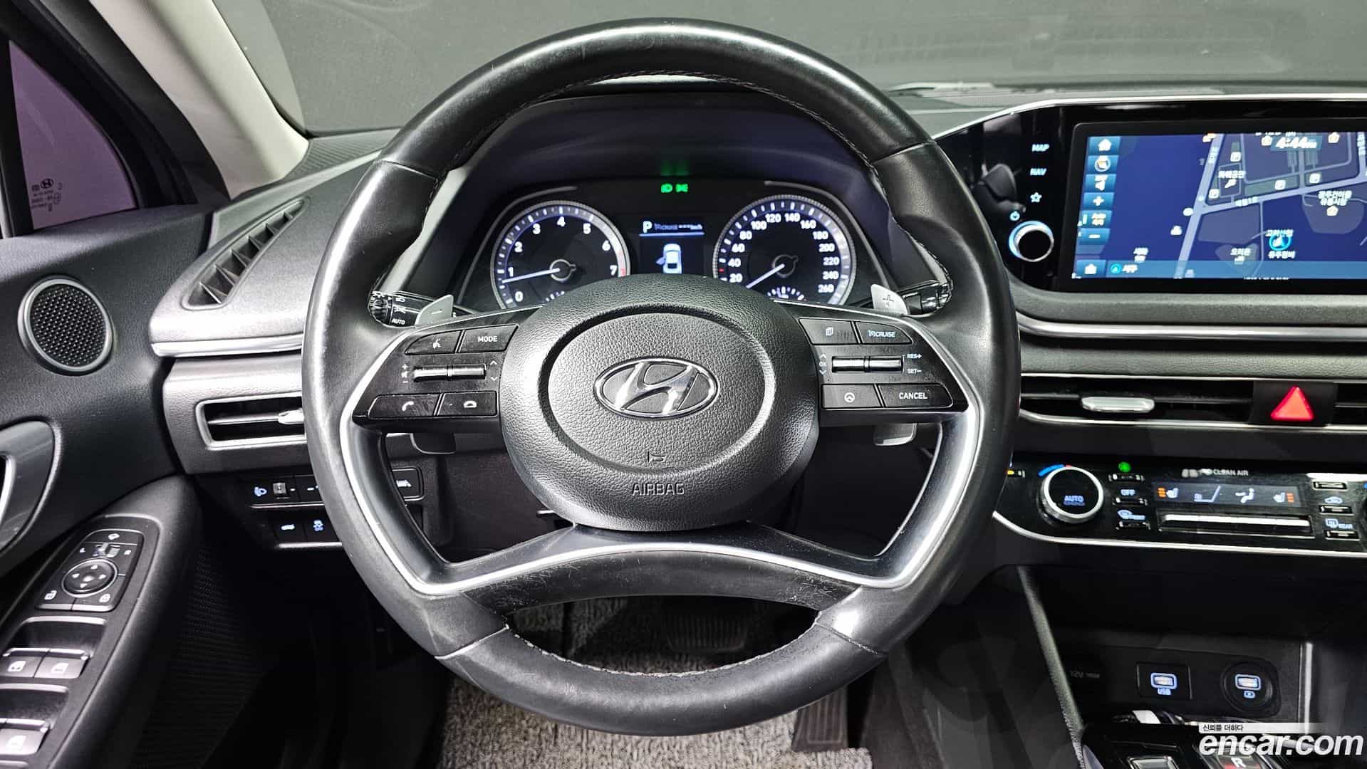 Sonata Hyundai 2019.3-OPTION-017