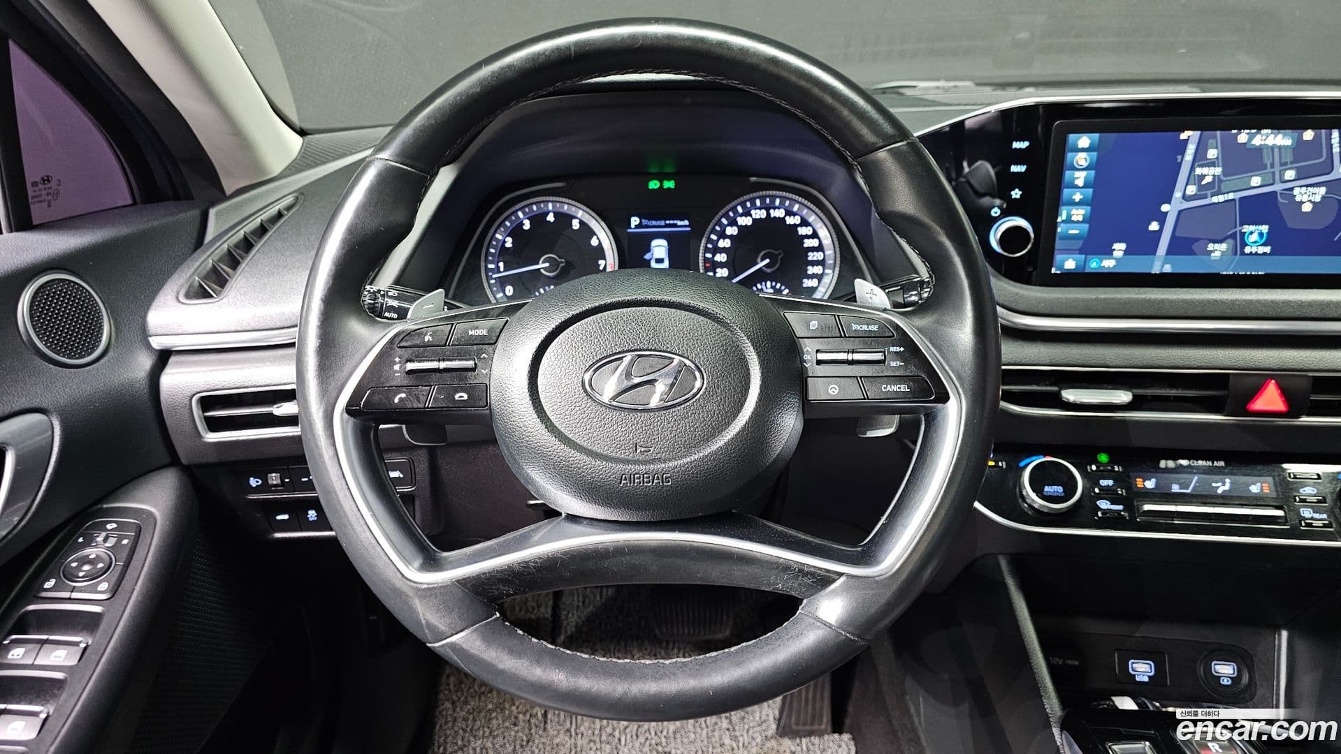 Main__Slider__Photo:Sonata Hyundai 2019.3-12