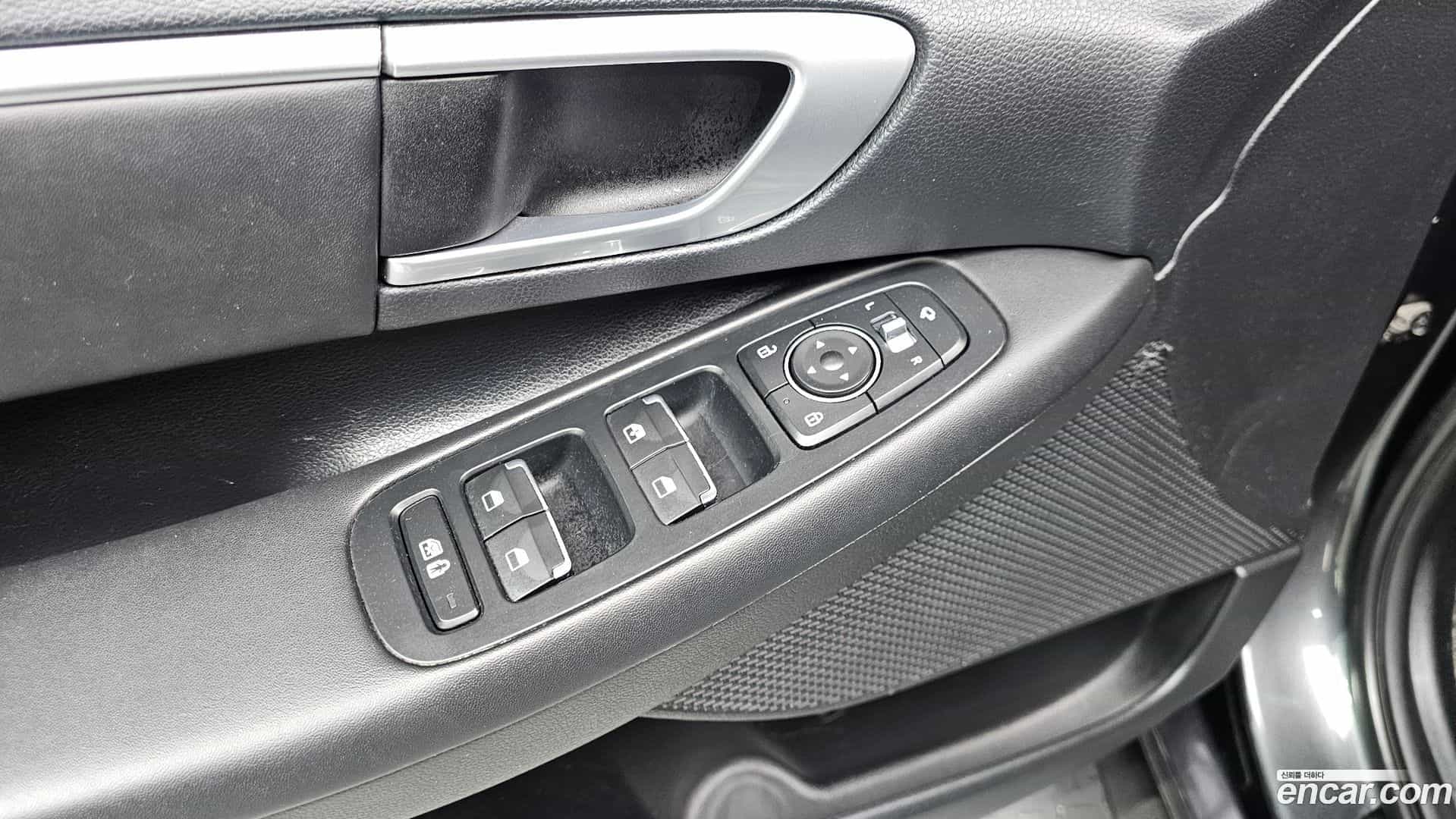 Sonata Hyundai 2019.3-OPTION-024