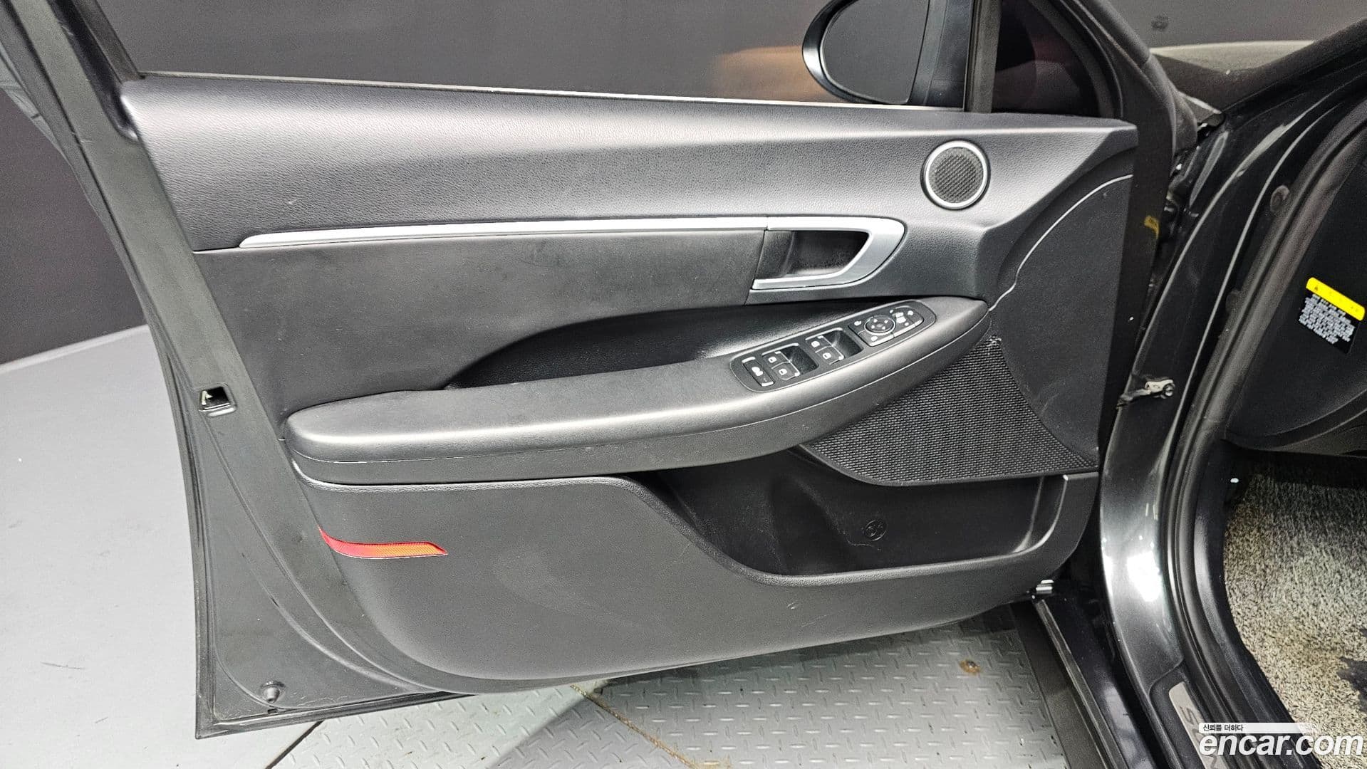 Main__Slider__Photo:Sonata Hyundai 2019.3-23
