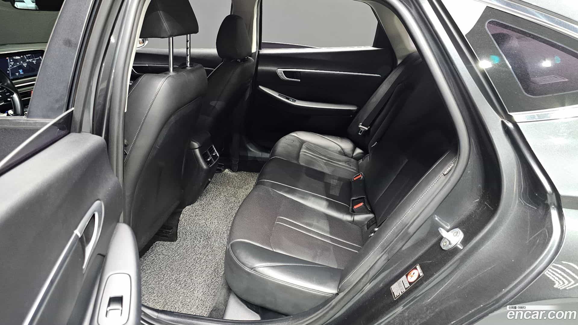 Sonata Hyundai 2019.3-INNER-036
