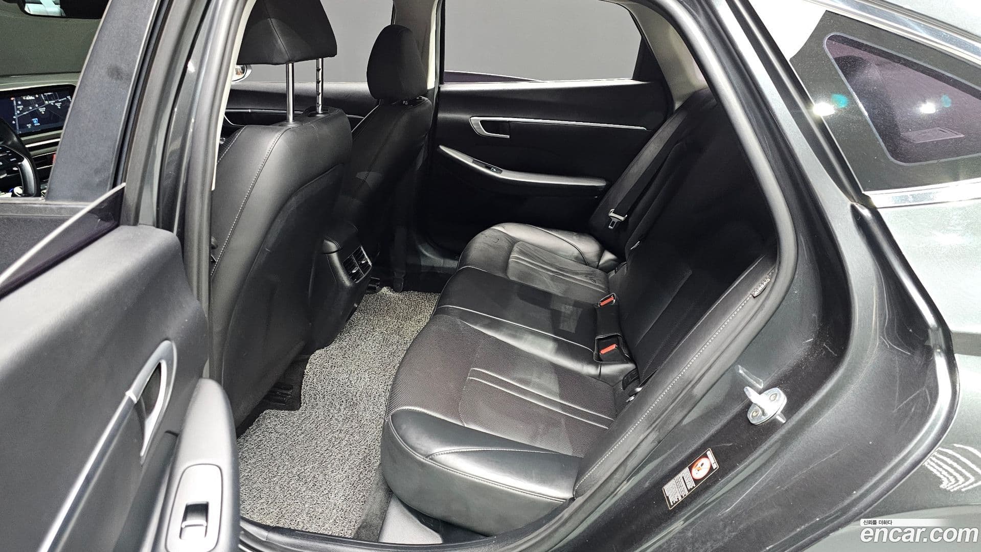 Main__Slider__Photo:Sonata Hyundai 2019.3-25