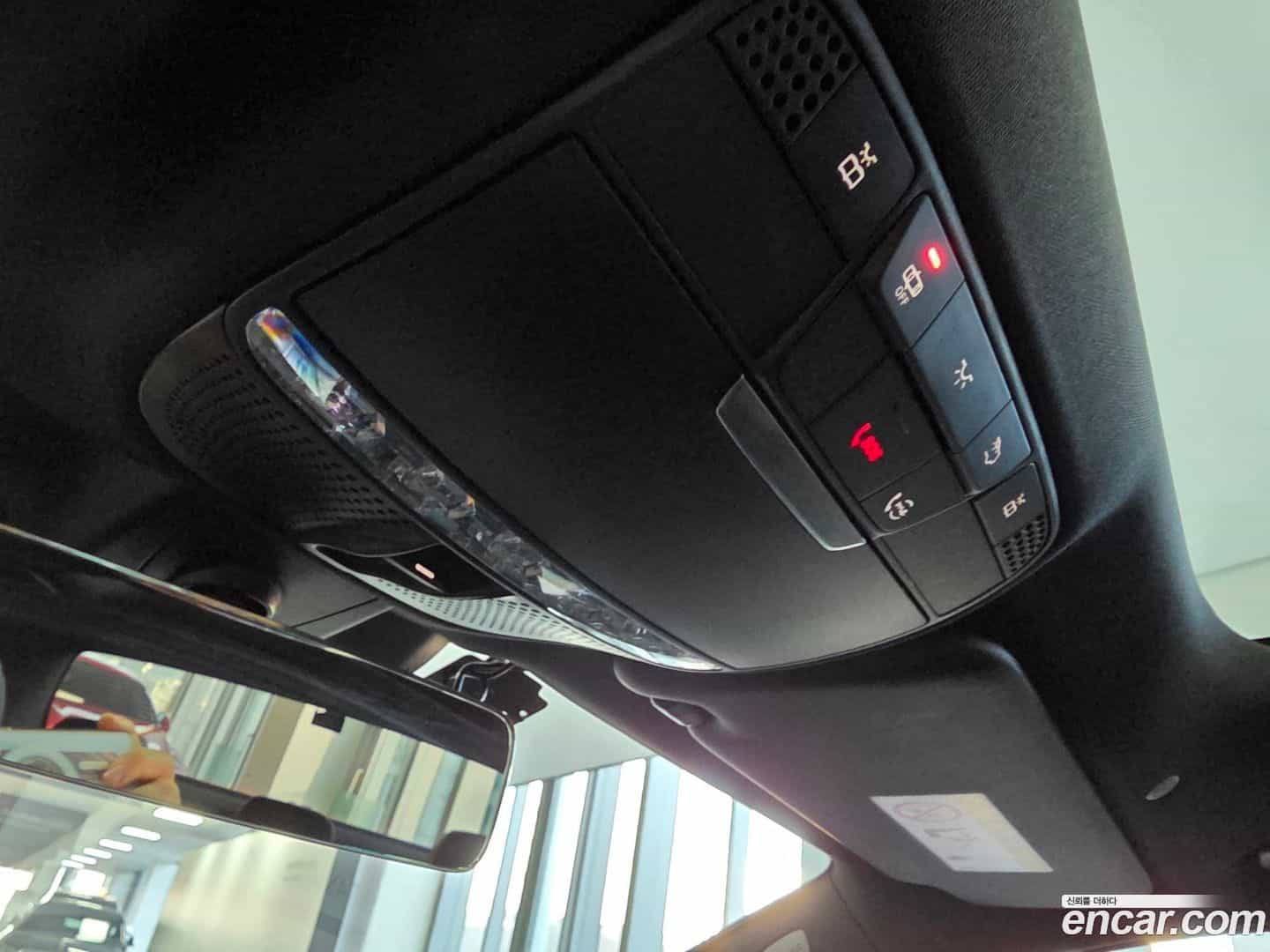 E-Class Mercedes-Benz 2021.1-OPTION-021