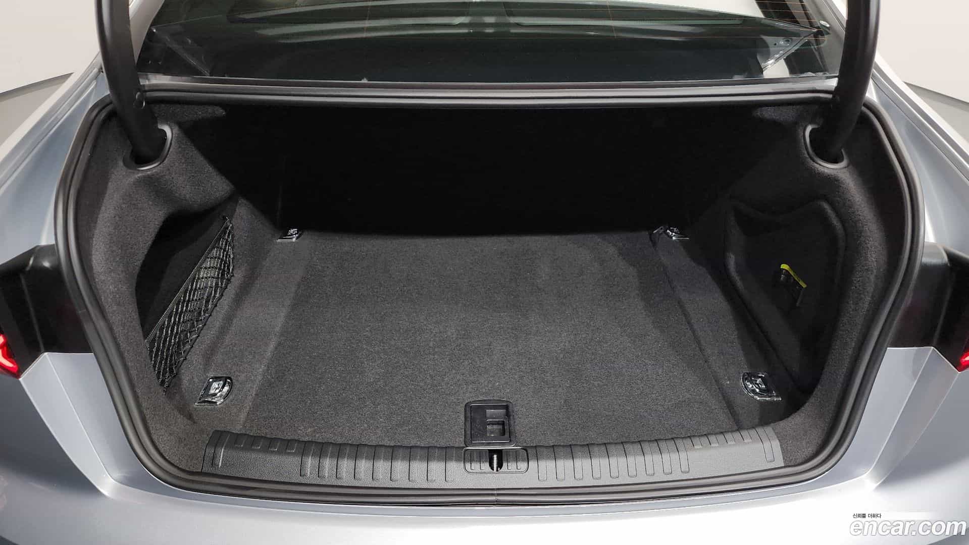 A6 Audi 2021.10-OPTION-021