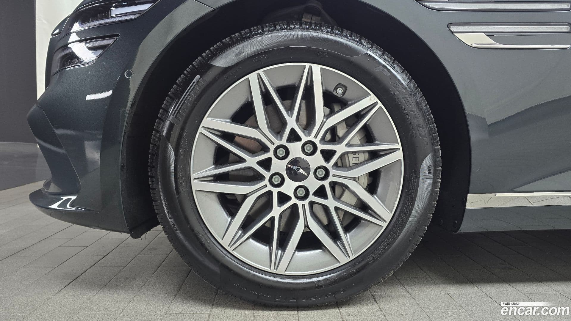 Main__Slider__Photo:G80 Genesis 2024.8-4