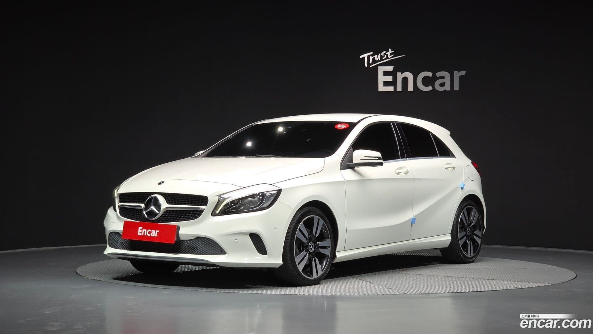 Main__Slider__Photo:A-Class Mercedes-Benz 2018.3-0