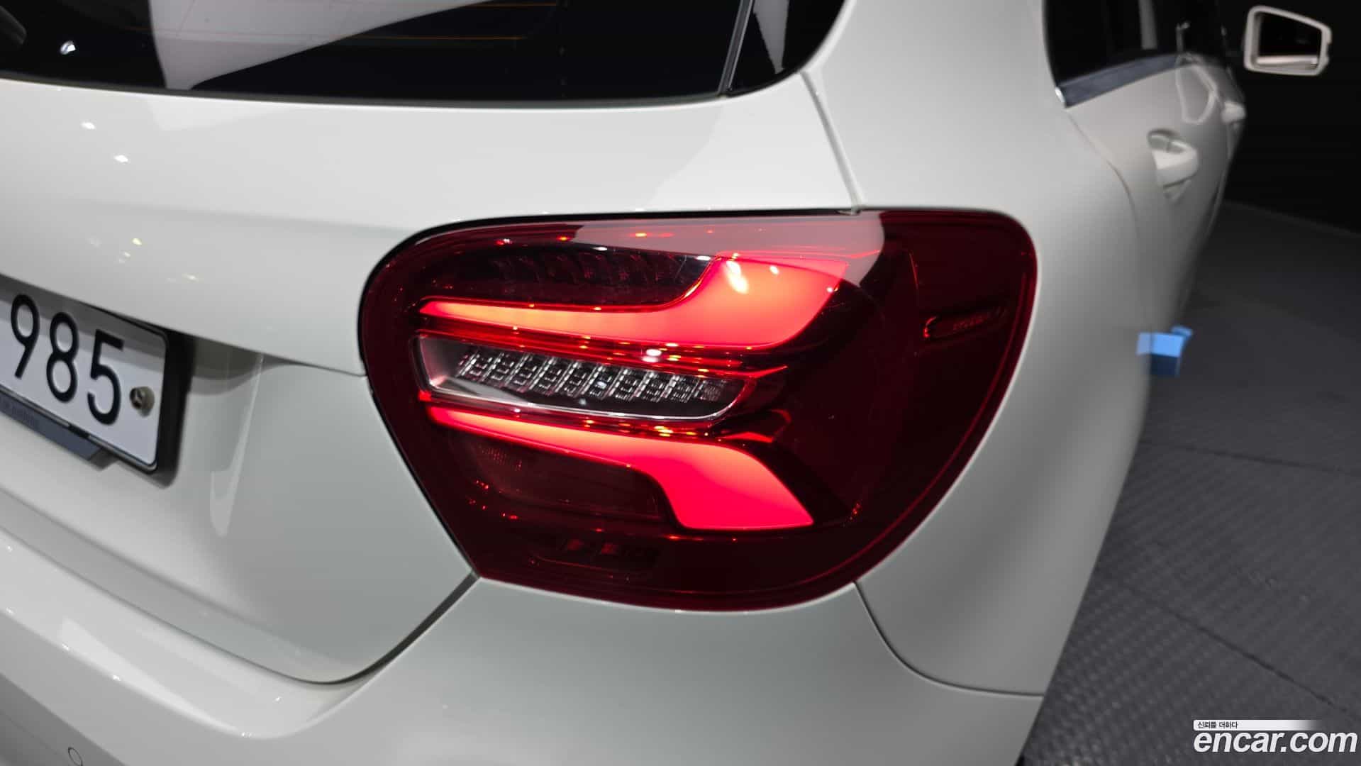 A-Class Mercedes-Benz 2018.3-OUTER-033