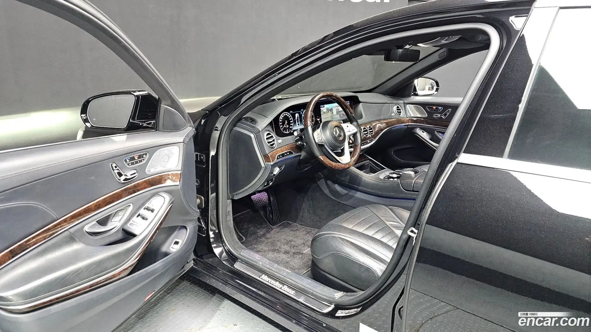 S-Class Mercedes-Benz 2018.11-INNER-010