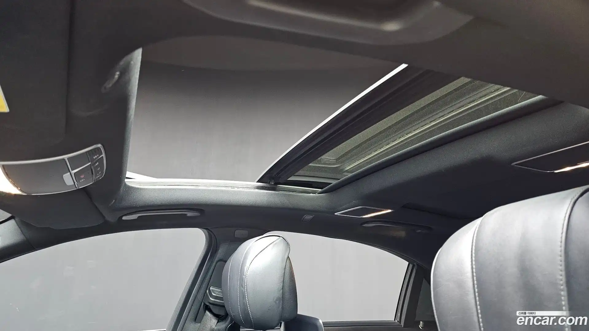 S-Class Mercedes-Benz 2018.11-OPTION-020