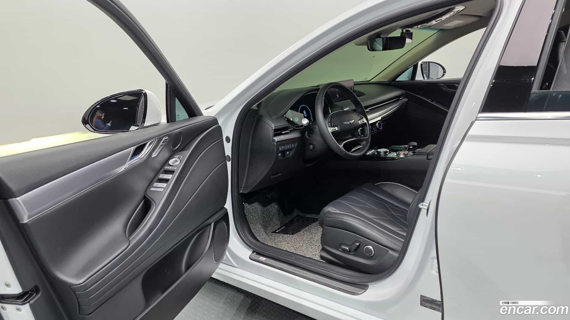 G80 Genesis 2023.5-INNER-010