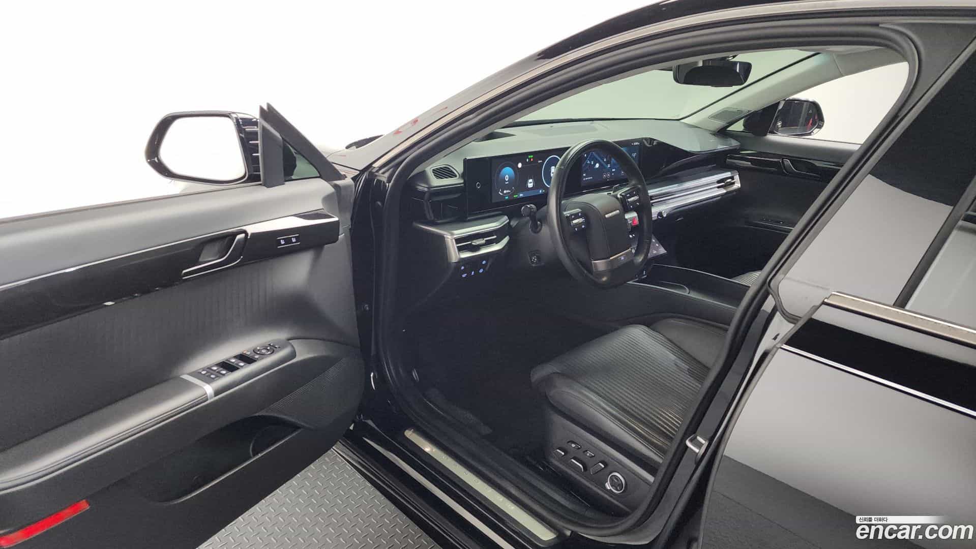 Grandeur Hyundai 2023.4-INNER-010