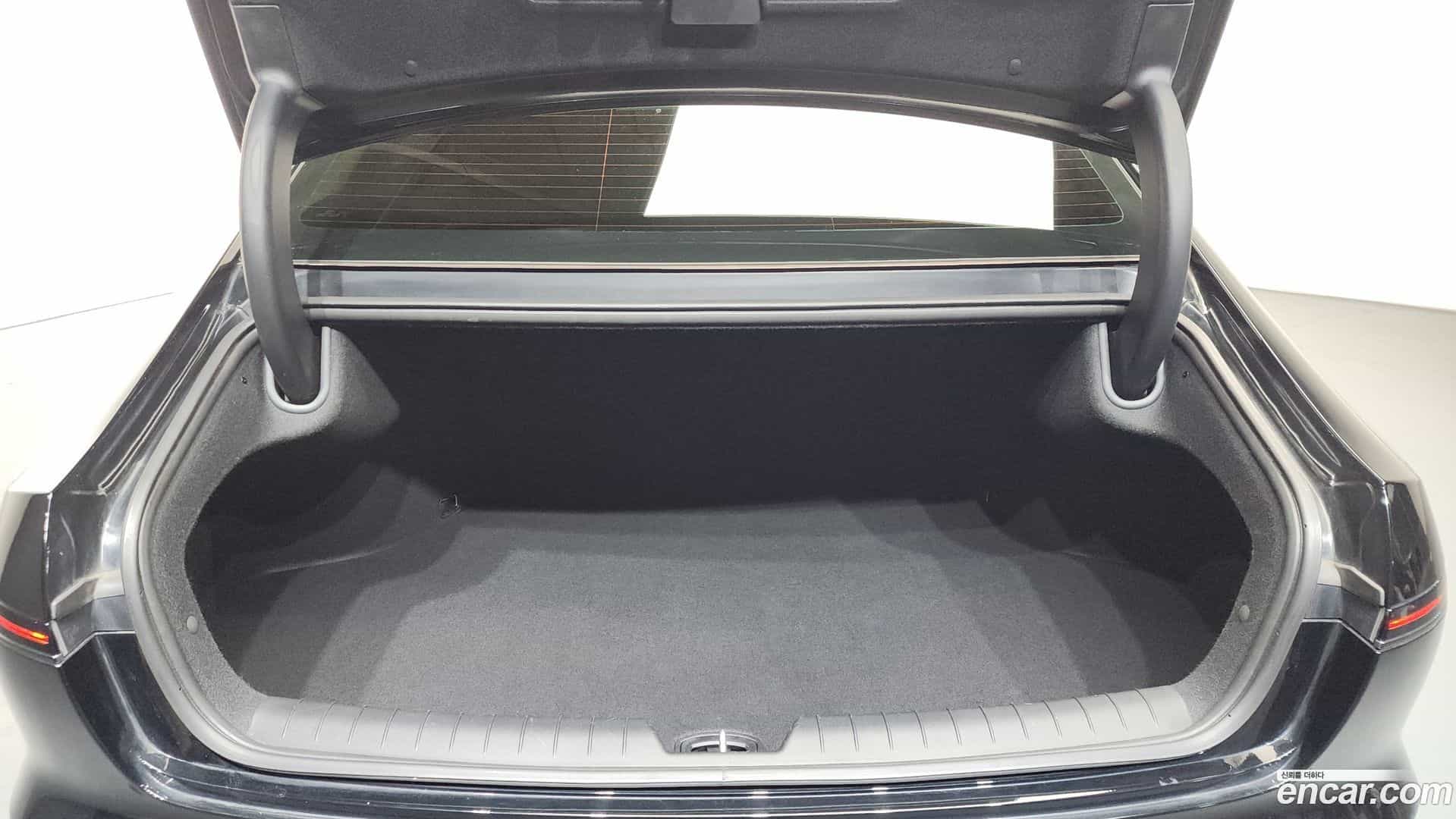 Grandeur Hyundai 2023.4-OPTION-021