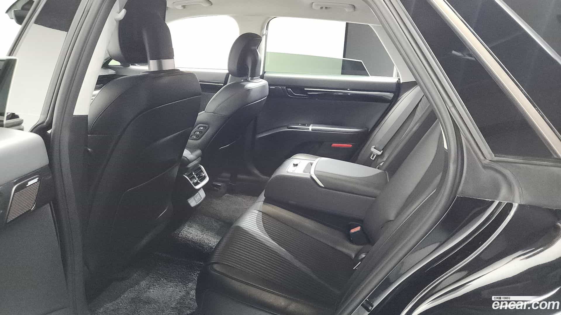 Grandeur Hyundai 2023.4-OPTION-022