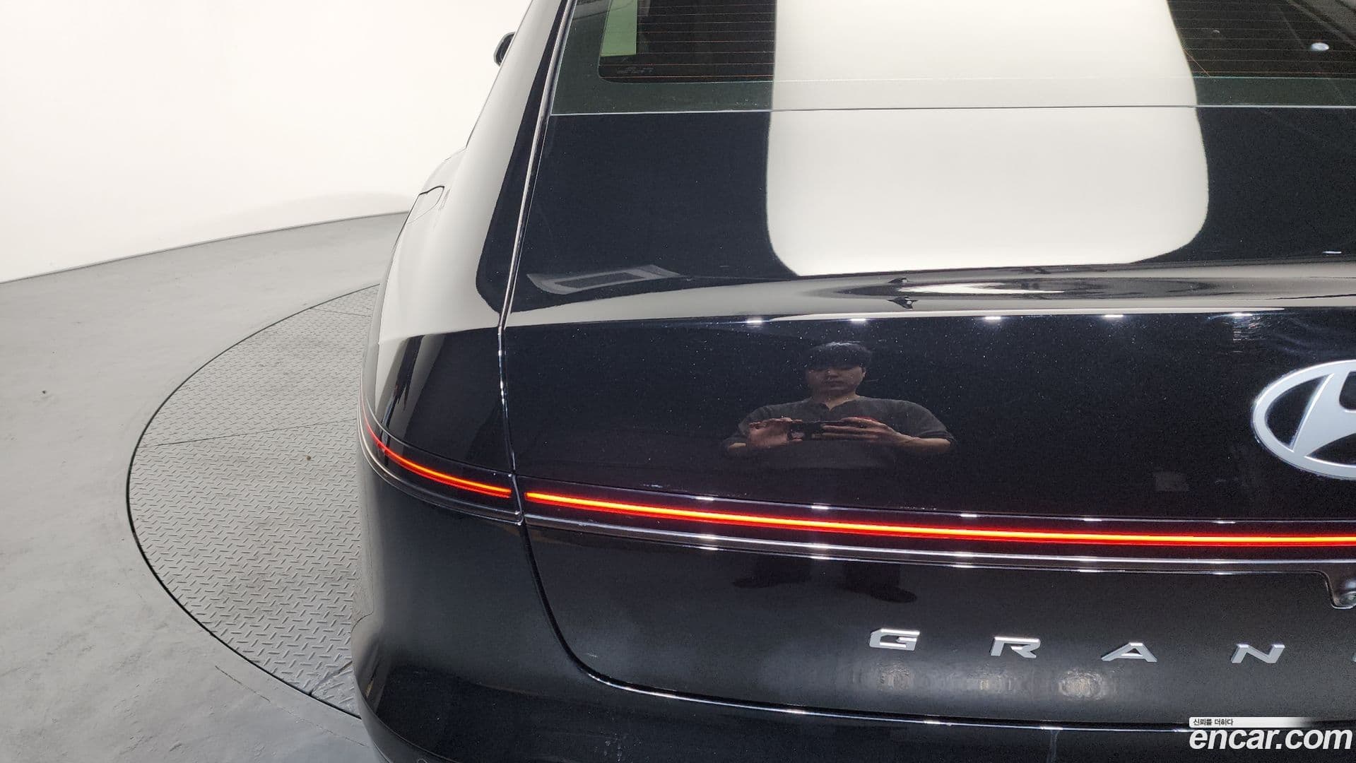 Main__Slider__Photo:Grandeur Hyundai 2023.4-22