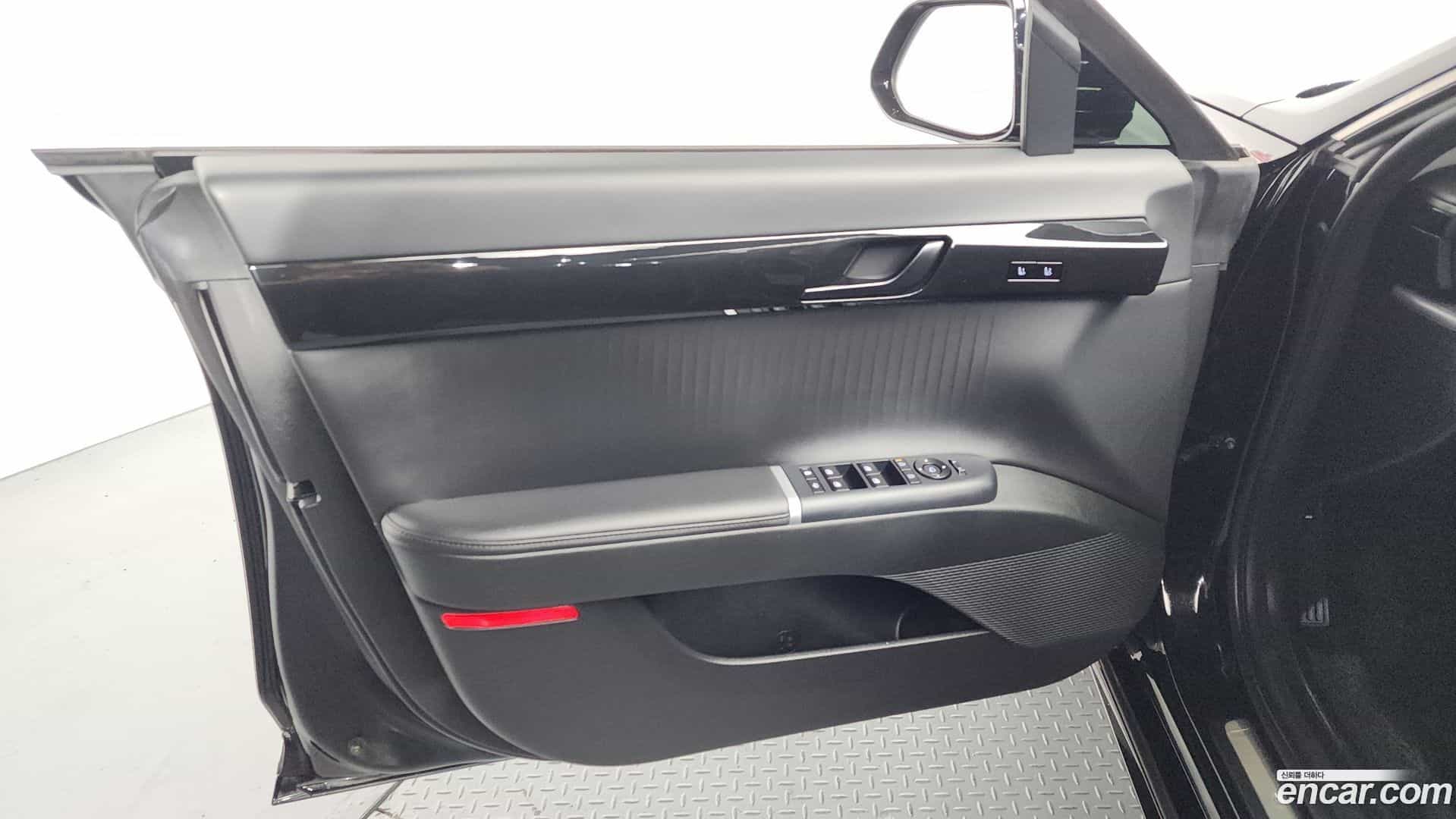 Grandeur Hyundai 2023.4-INNER-034
