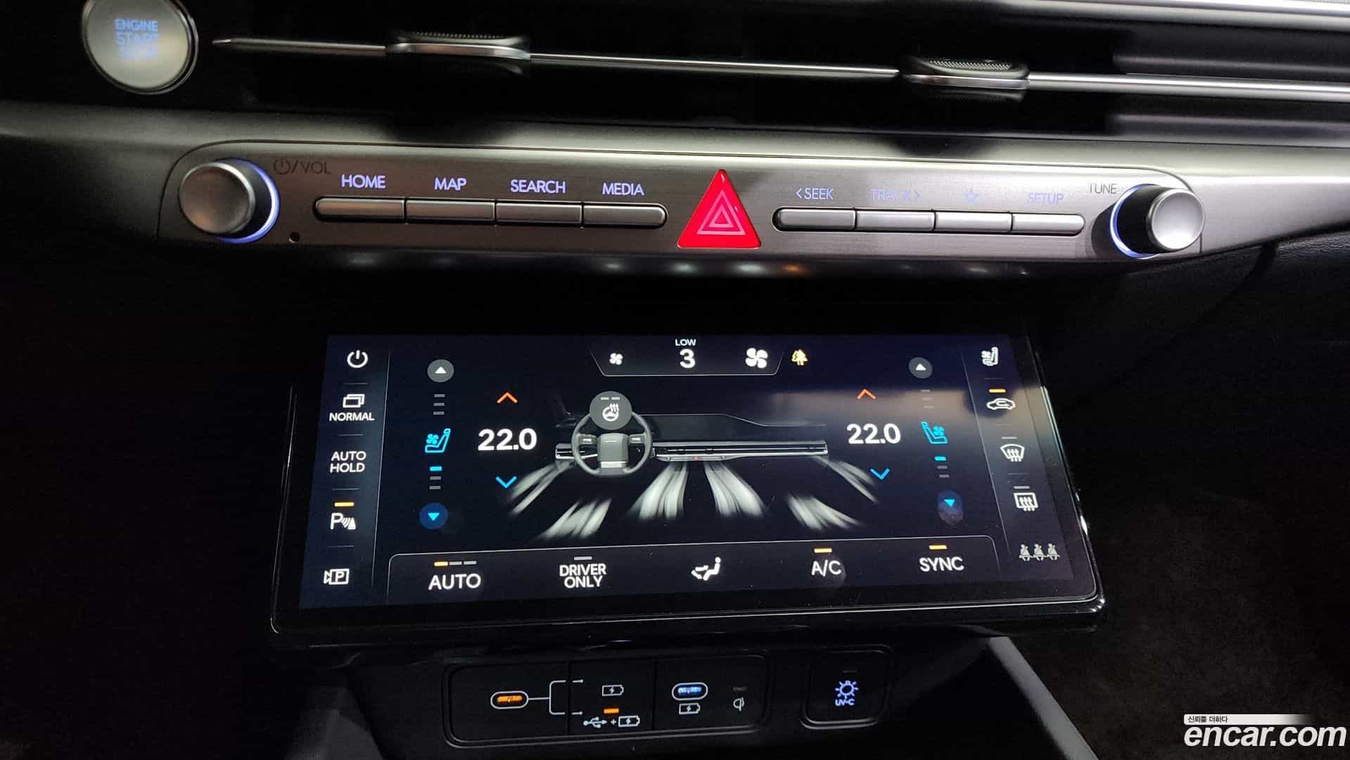Grandeur Hyundai 2023.4-OPTION-045