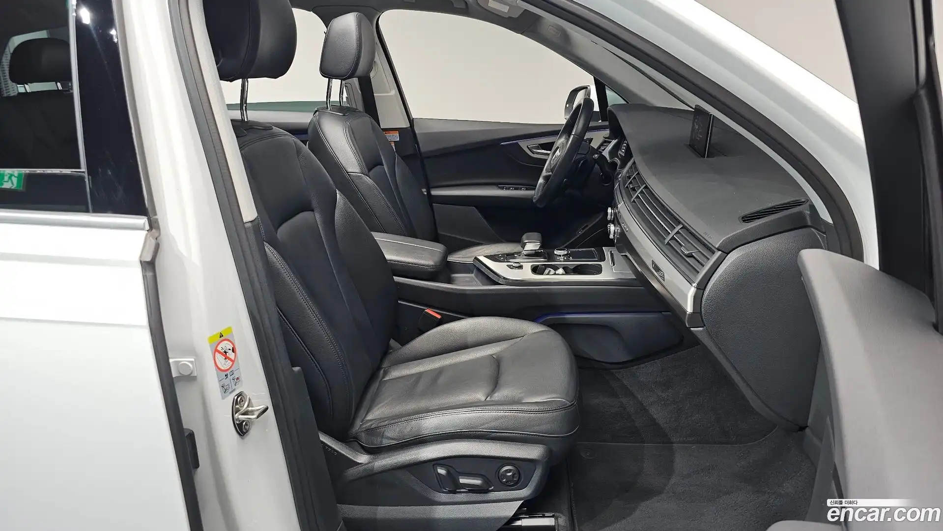Q7 Audi 2019.9-OPTION-016