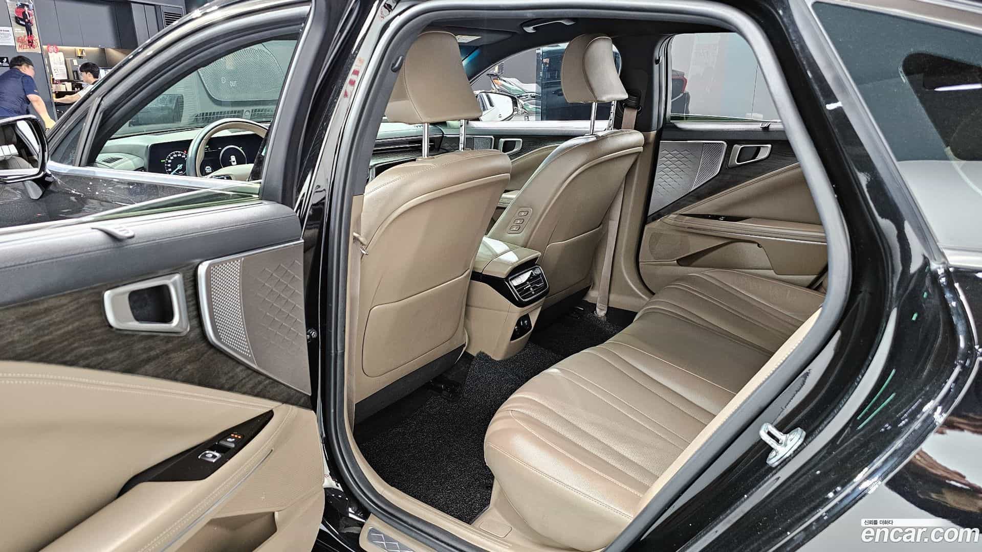 K8 Kia 2022.10-INNER-036