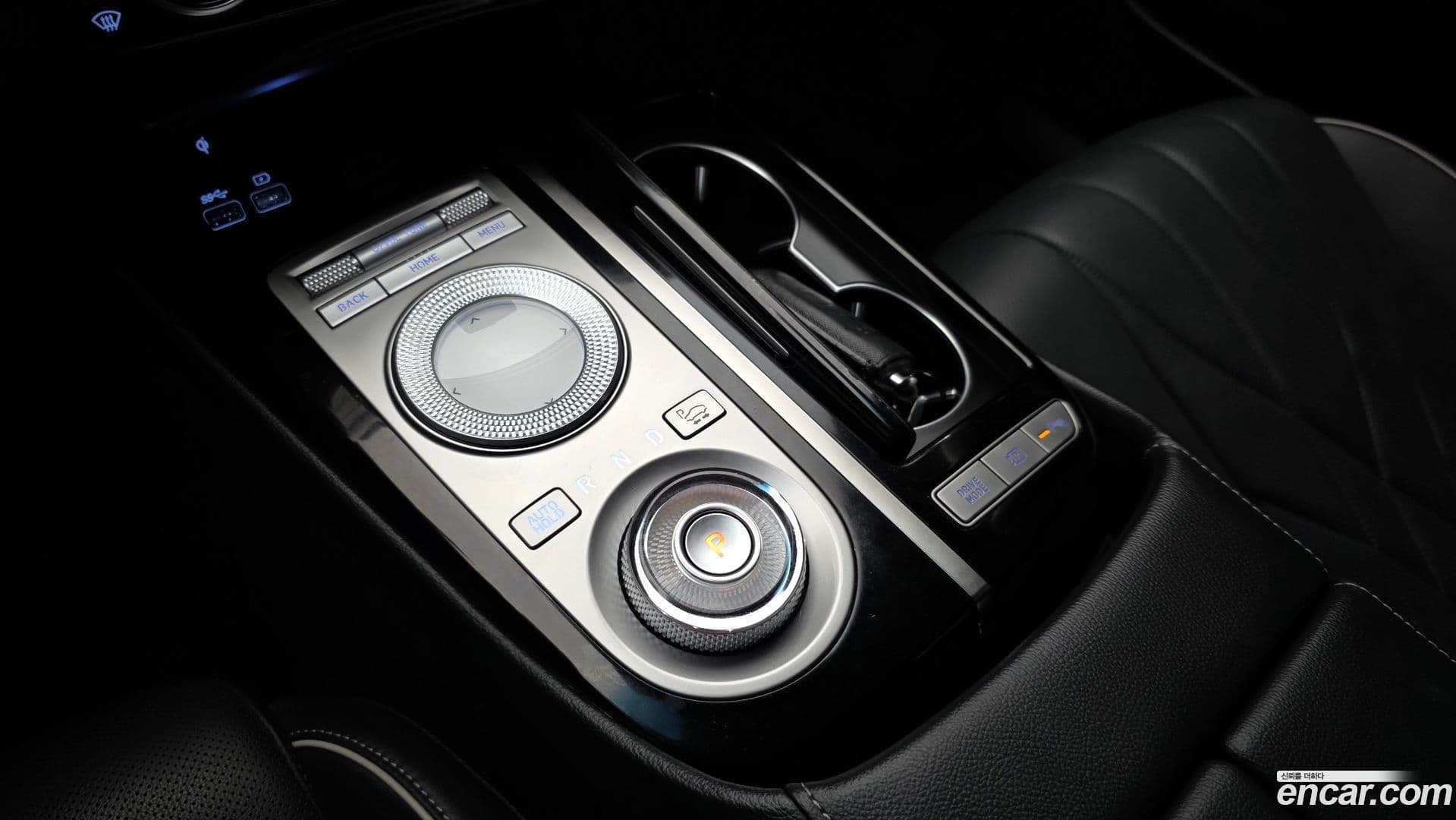 Main__Slider__Photo:G80 Genesis 2020.4-8