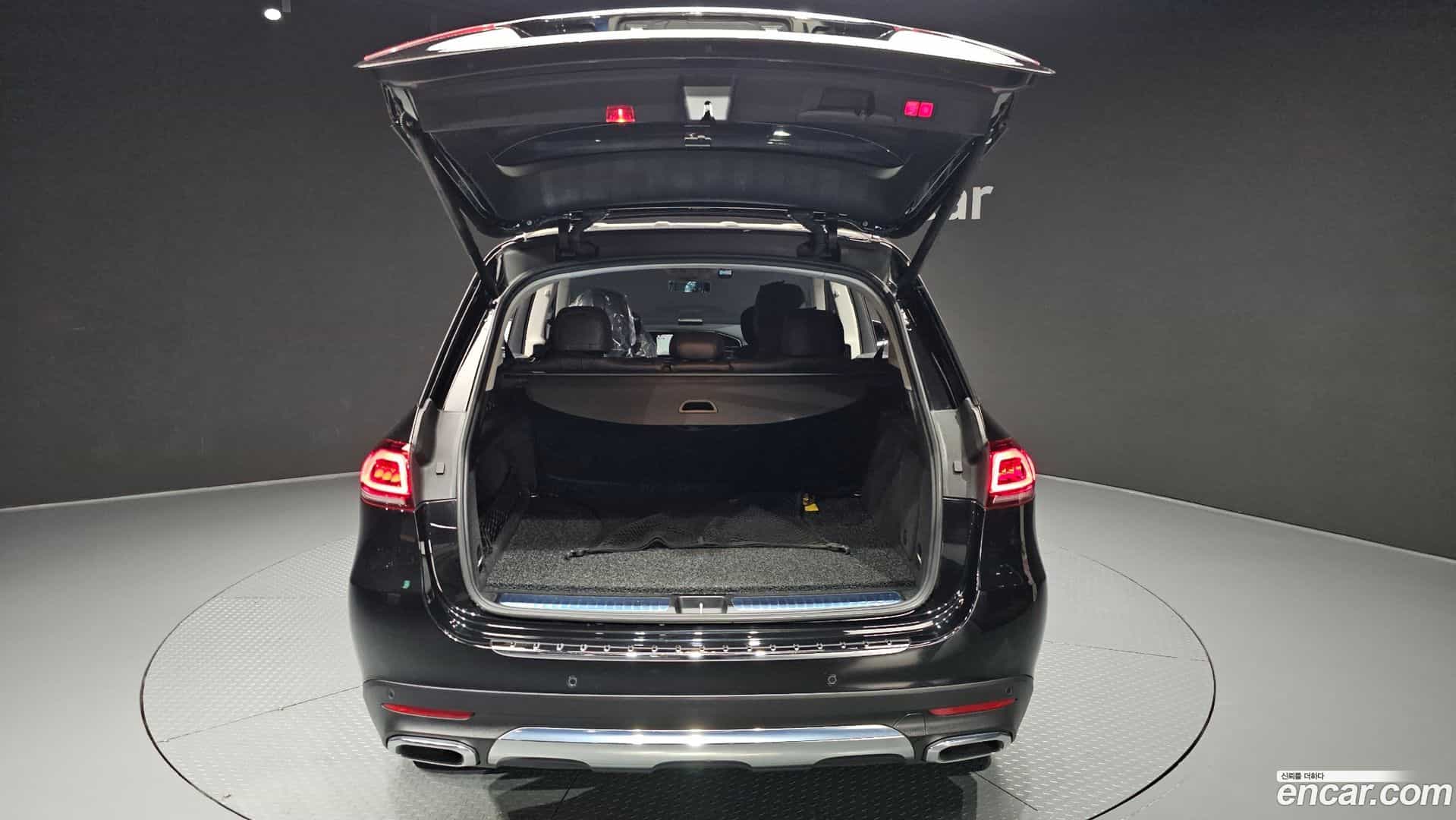 GLE-Class Mercedes-Benz 2019.8-OPTION-024
