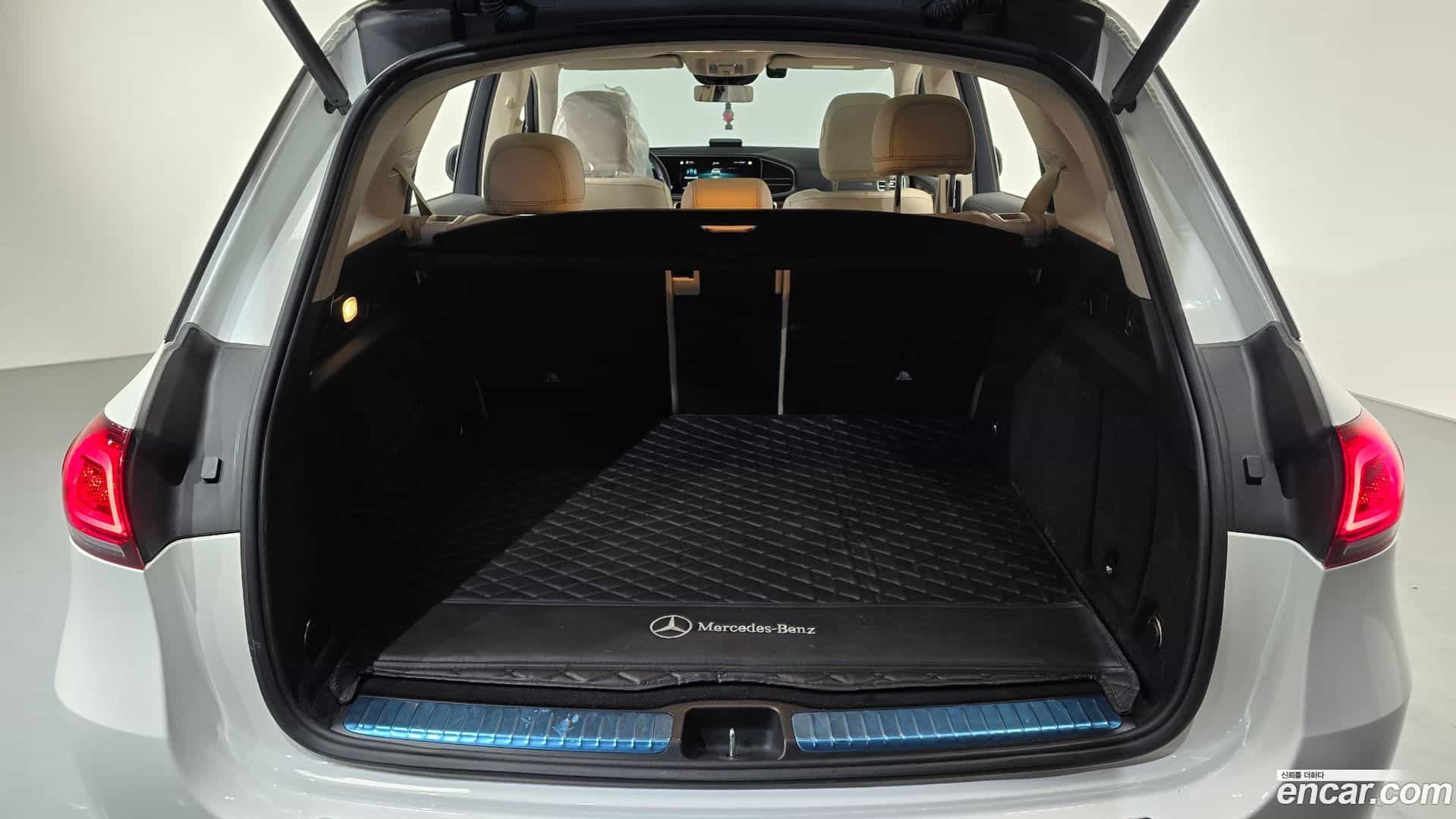 GLE-Class Mercedes-Benz 2021.3-OPTION-024