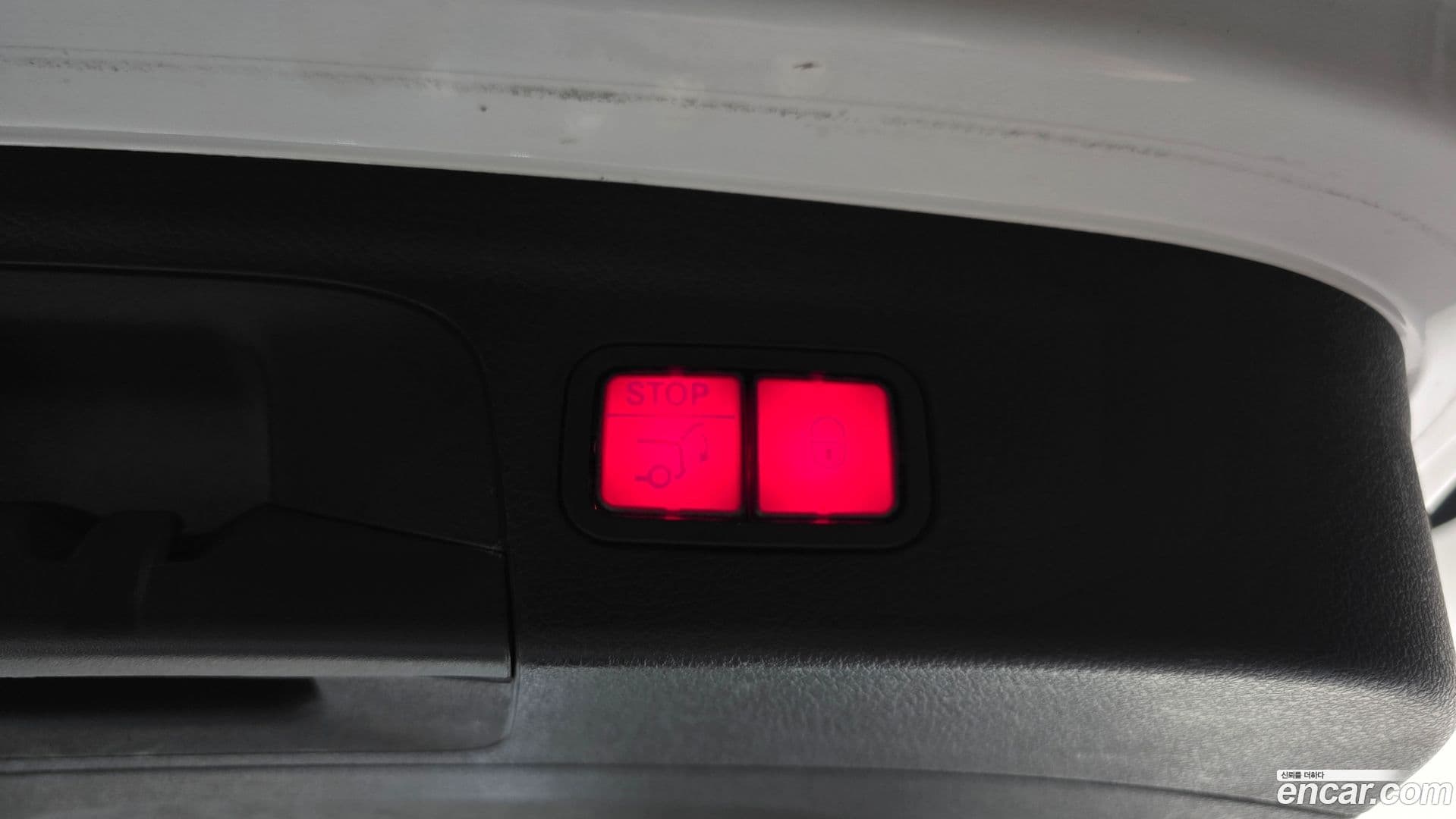 Main__Slider__Photo:GLE-Class Mercedes-Benz 2021.3-28