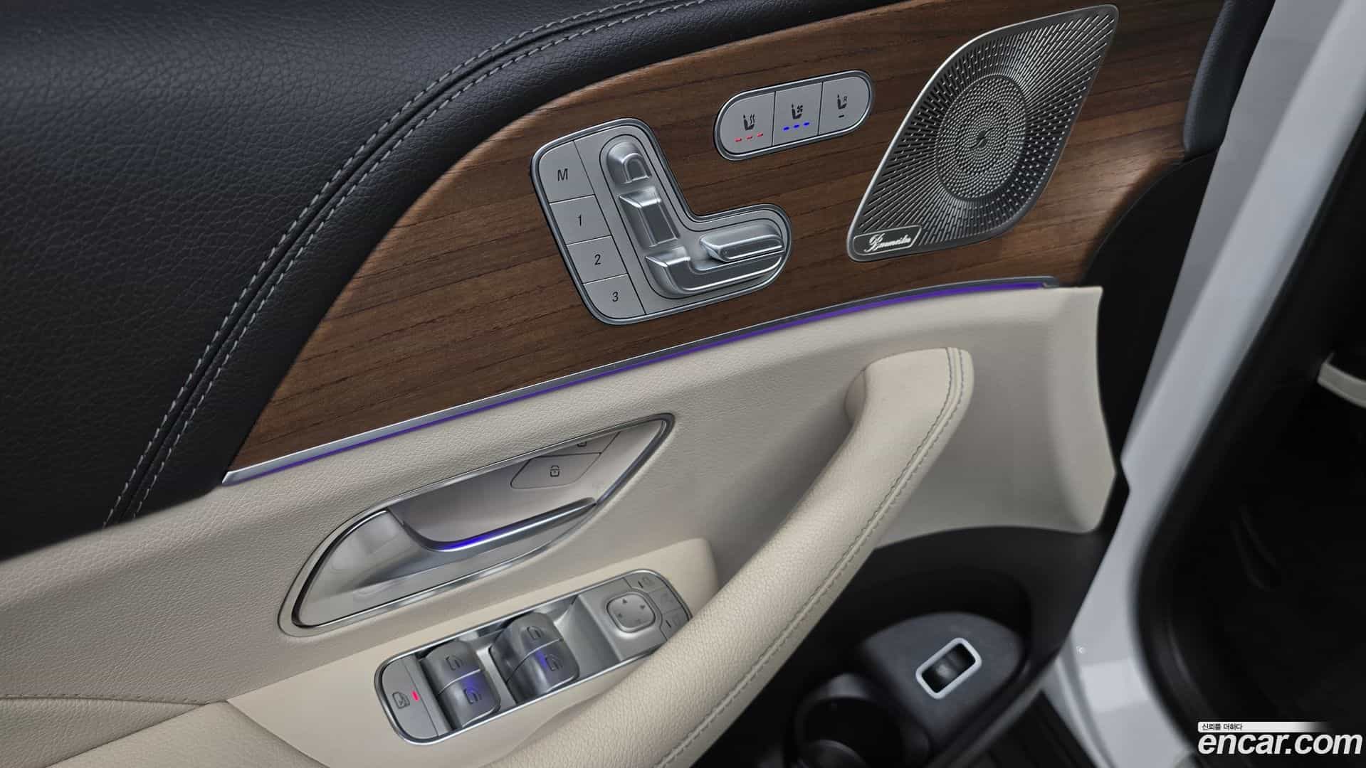 GLE-Class Mercedes-Benz 2021.3-OPTION-046