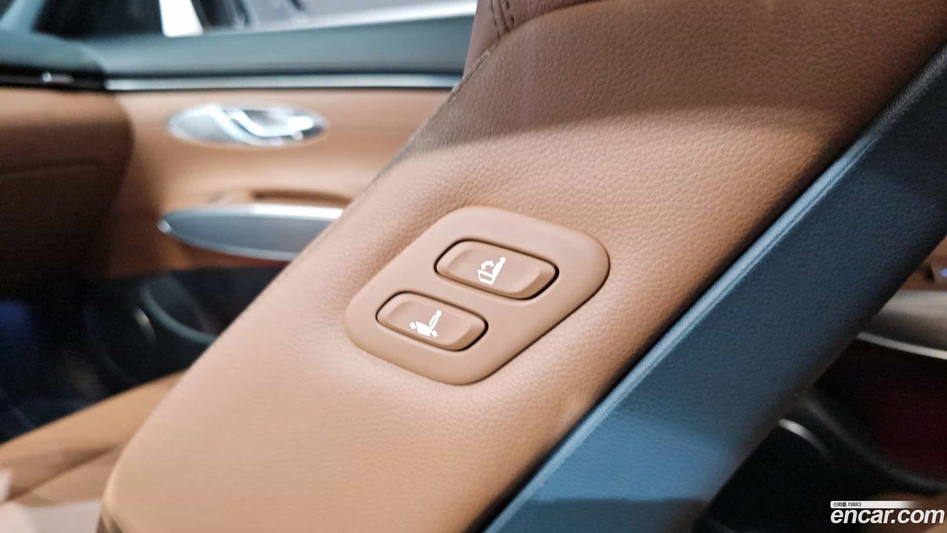 GV70 Genesis 2022.11-OPTION-040