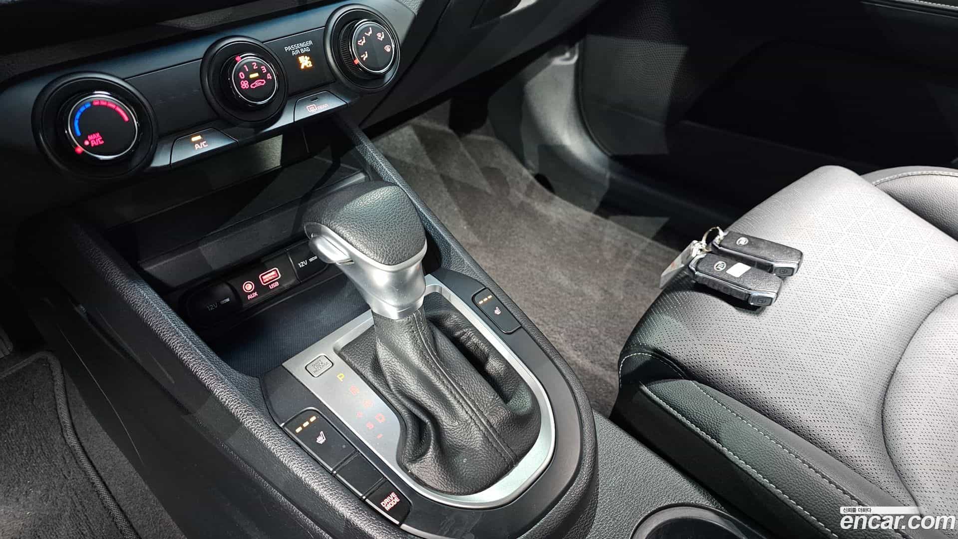 K3 Kia 2019.10-INNER-009