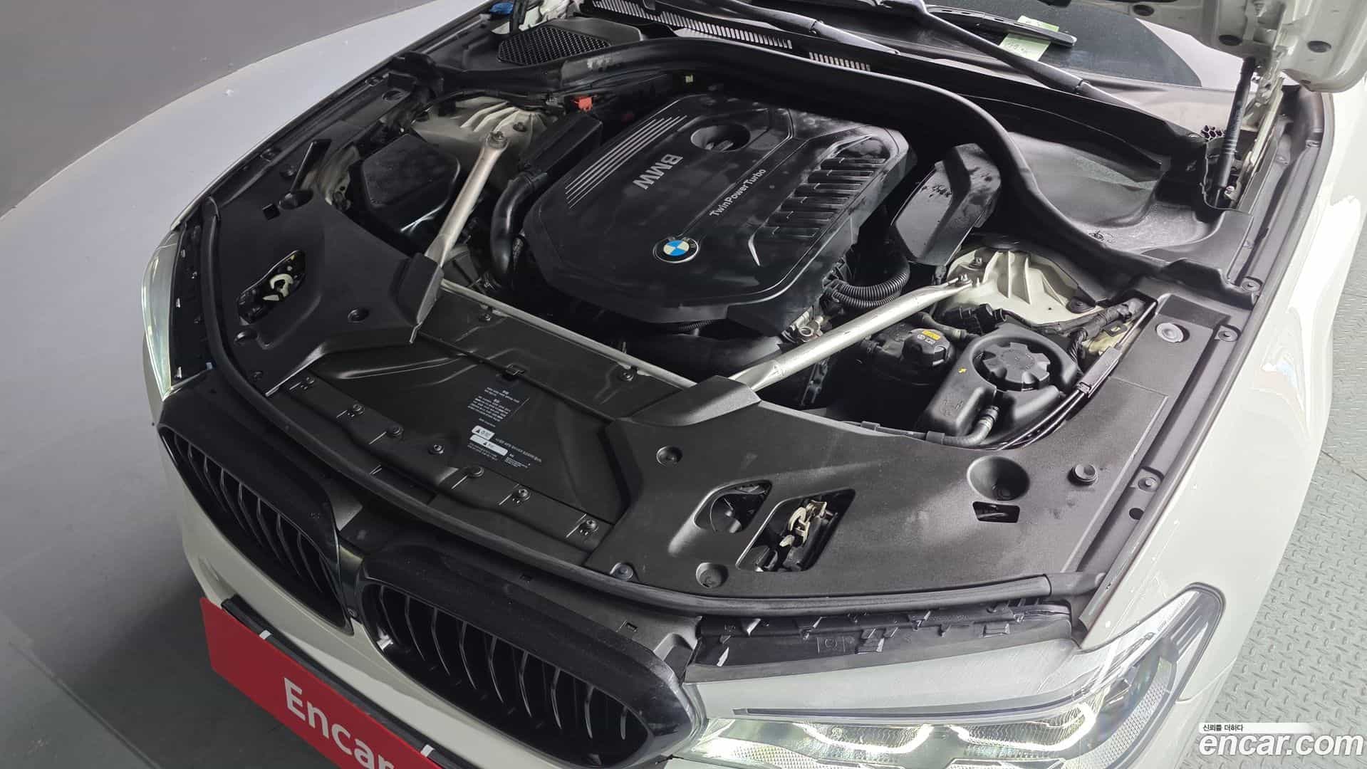 5-Series BMW 2018.5-OUTER-006
