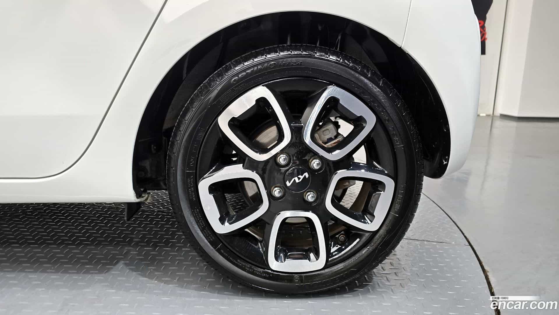 RAY Kia 2022.2-OUTER-031