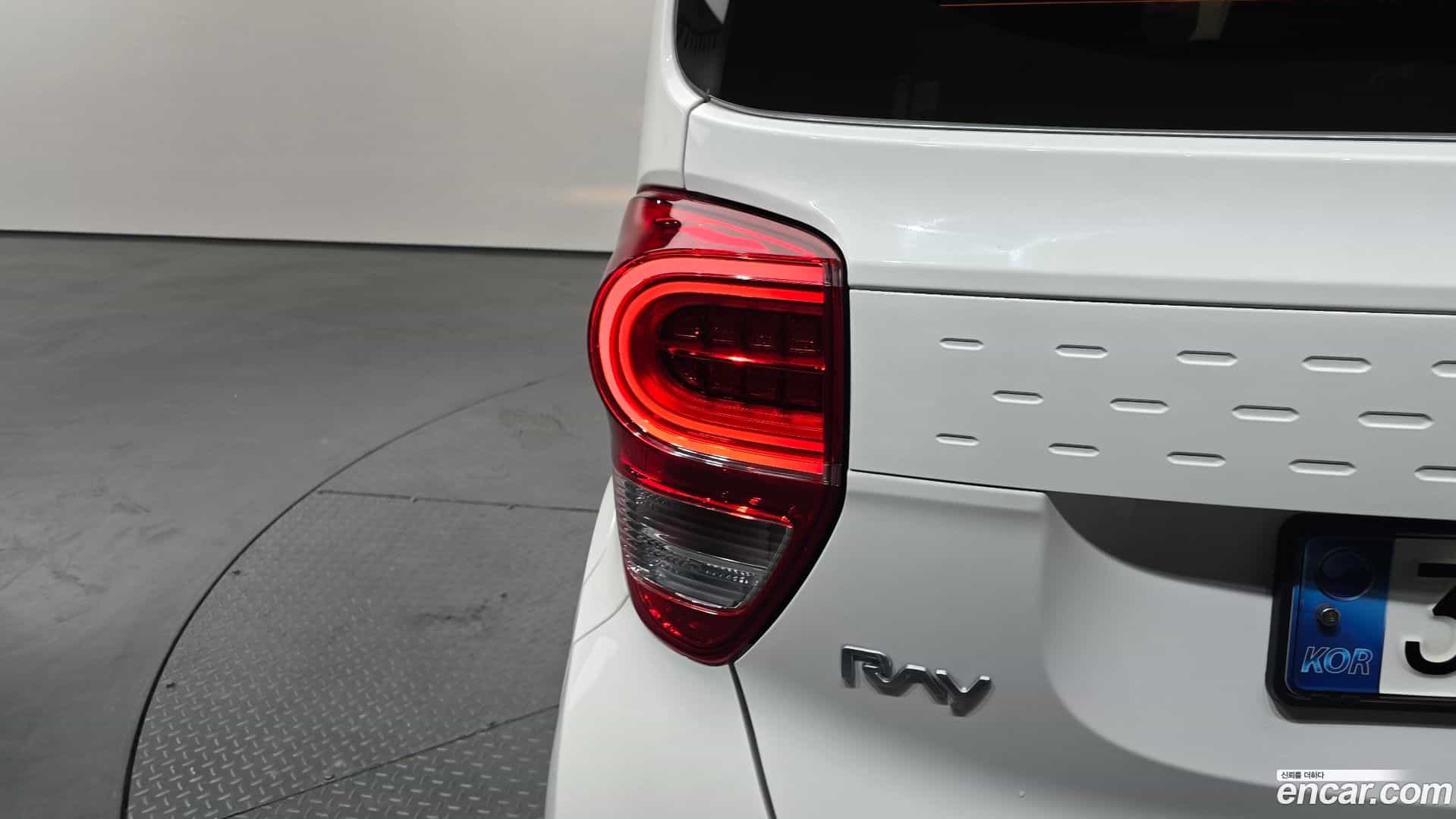 RAY Kia 2022.2-OUTER-033
