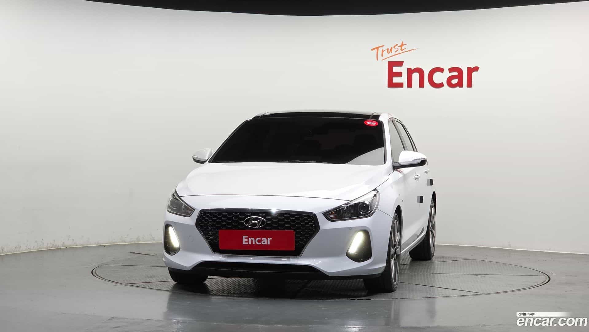 i30 Hyundai 2017.4-OUTER-003