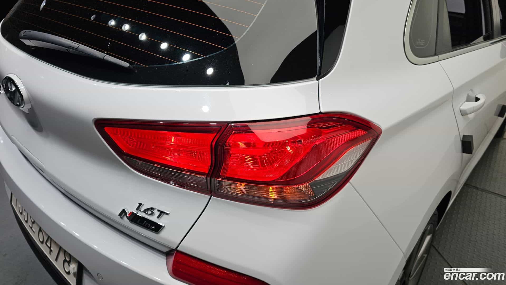 i30 Hyundai 2017.4-OUTER-033