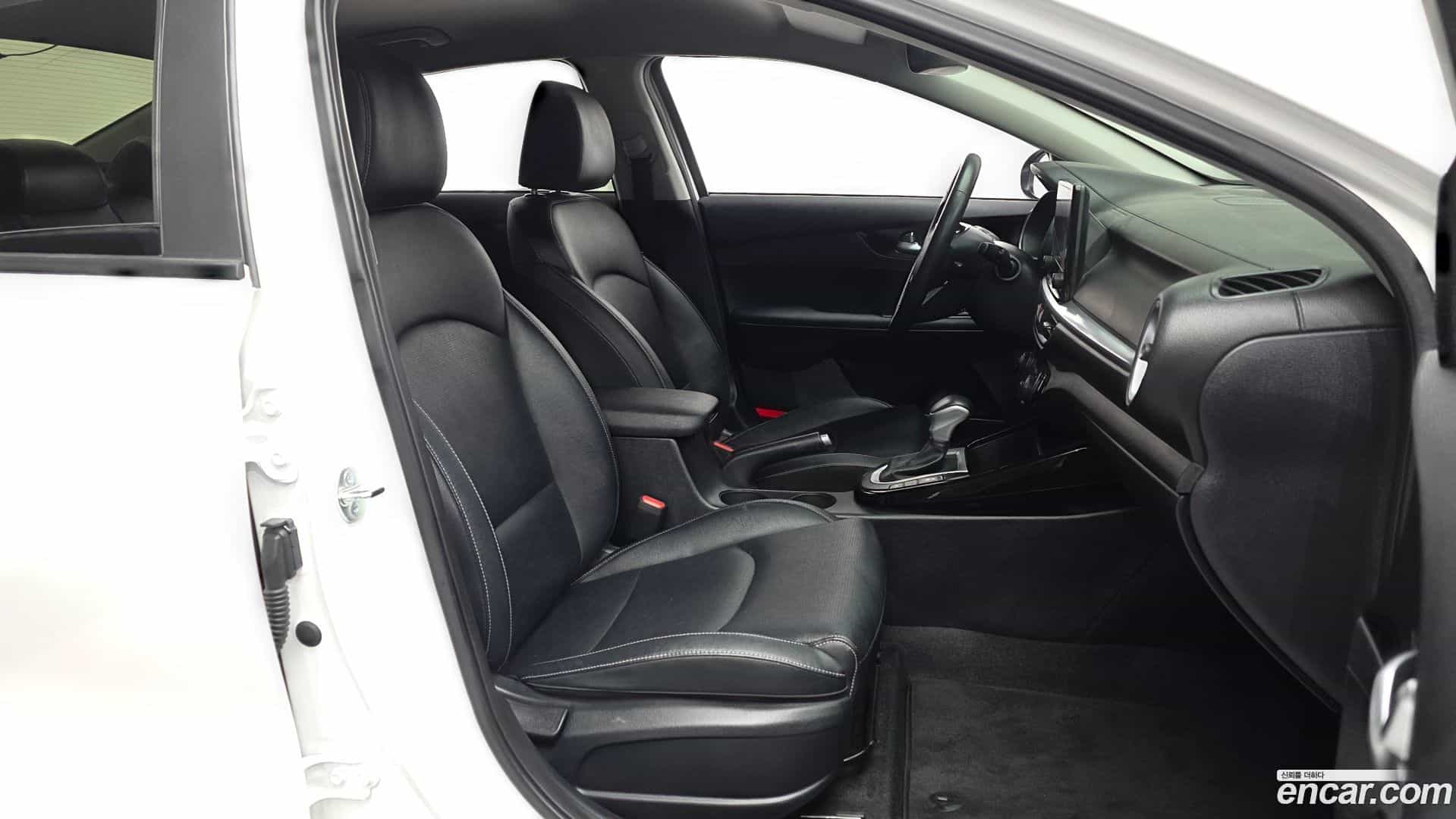K3 Kia 2023.7-OPTION-015