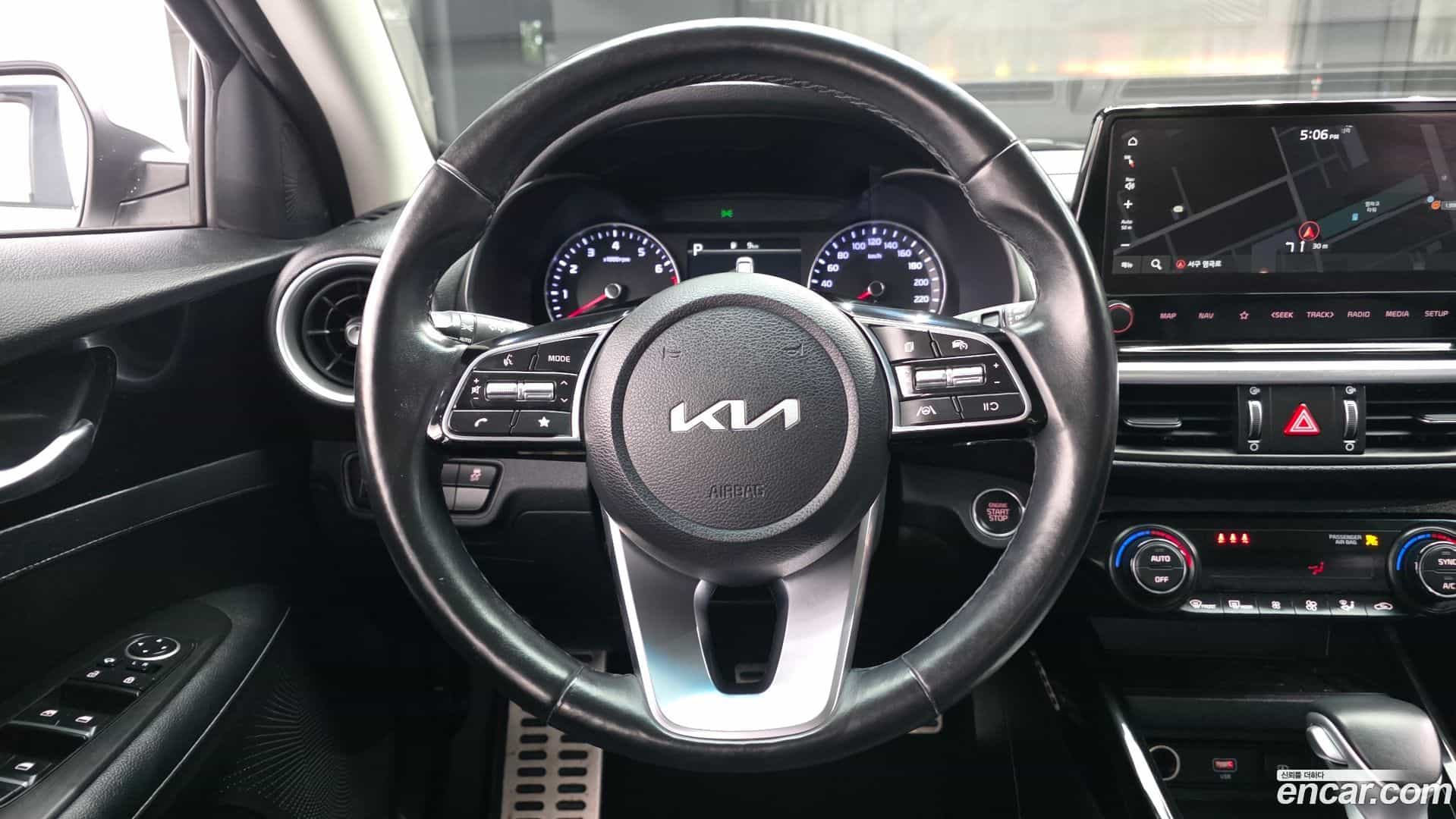K3 Kia 2023.7-OPTION-017