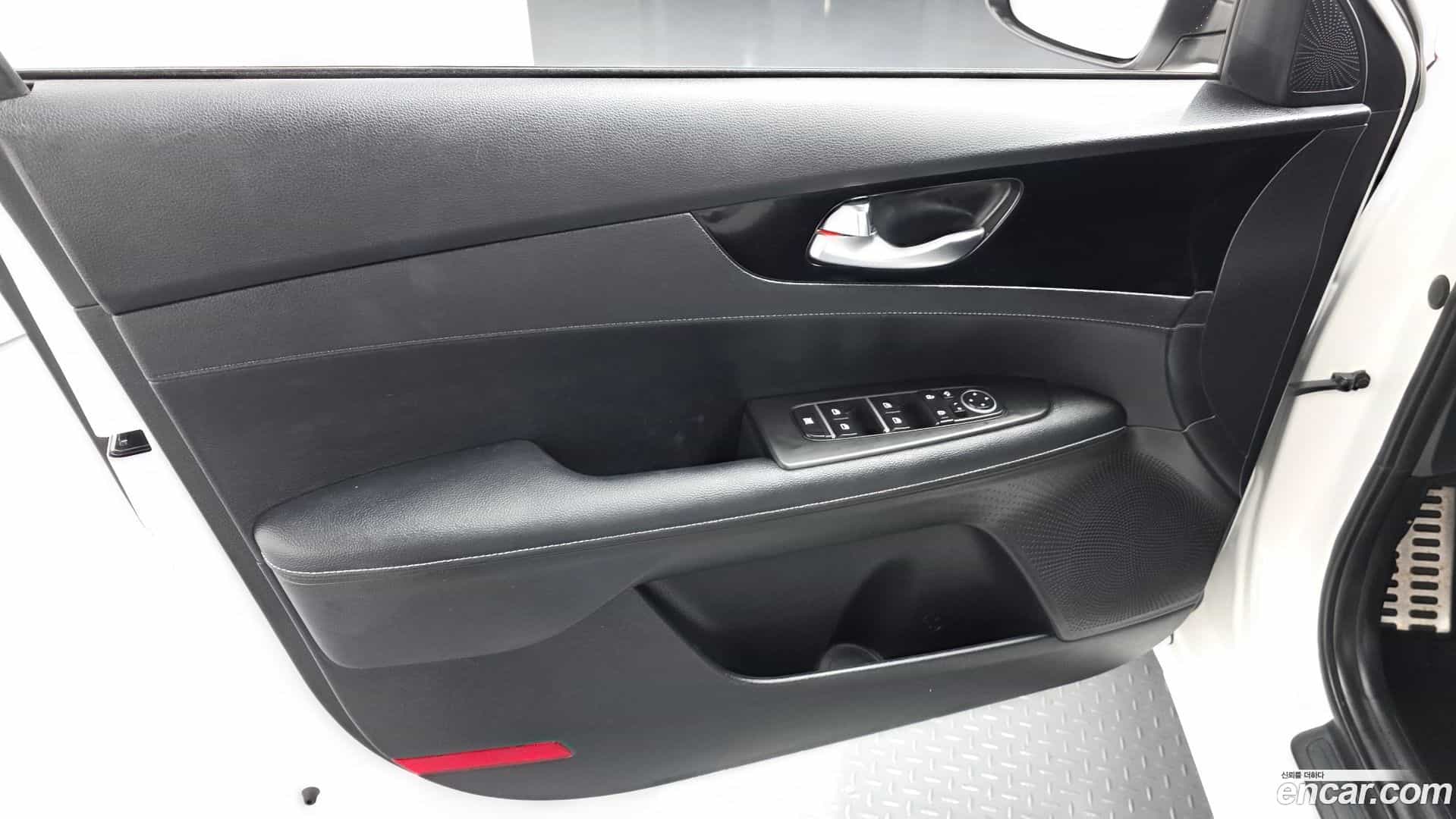 K3 Kia 2023.7-INNER-034