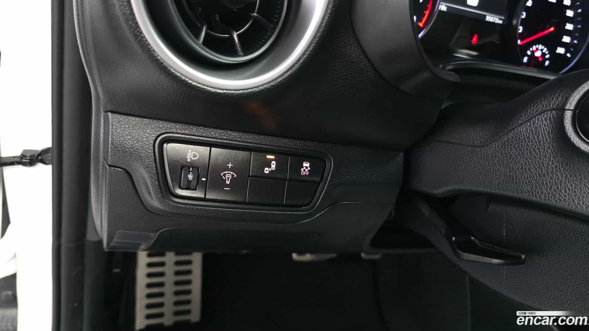 K3 Kia 2024.2-OPTION-042