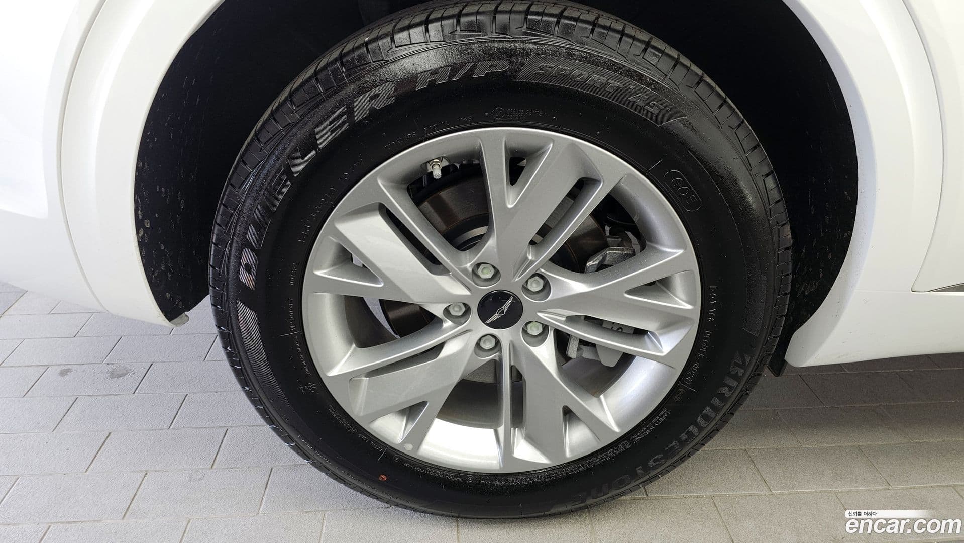Main__Slider__Photo:GV70 Genesis 2025.1-4