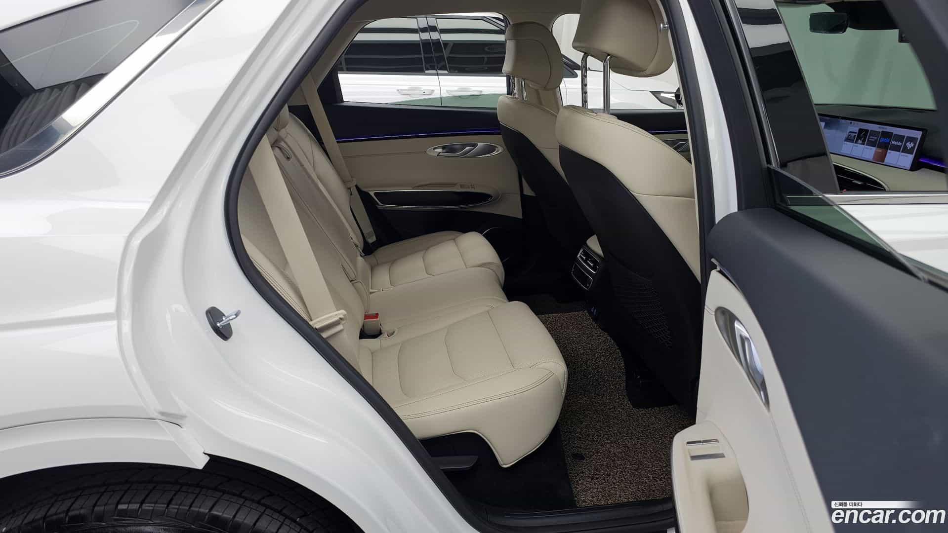 GV70 Genesis 2025.1-OPTION-016