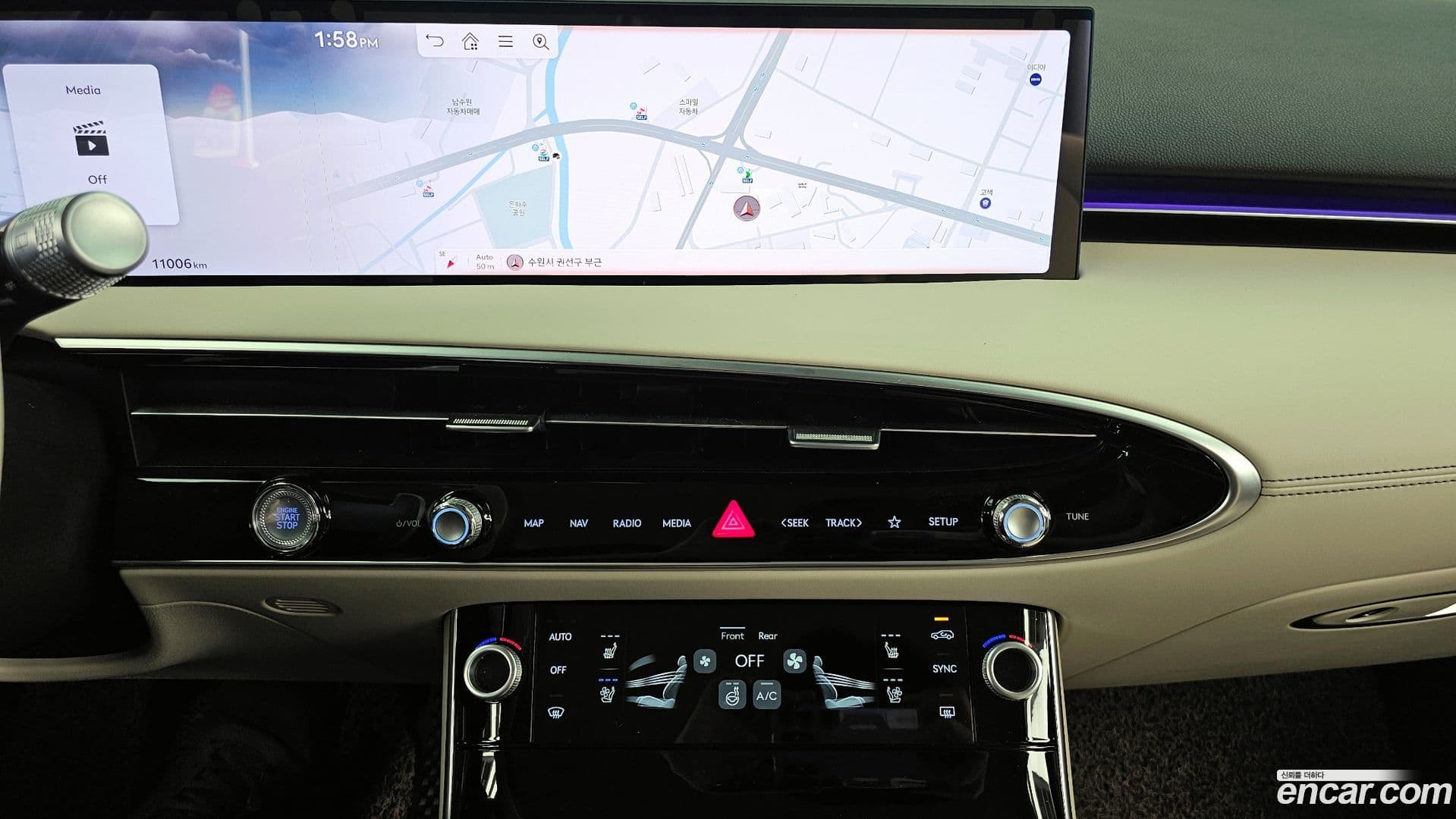 Main__Slider__Photo:GV70 Genesis 2025.1-13