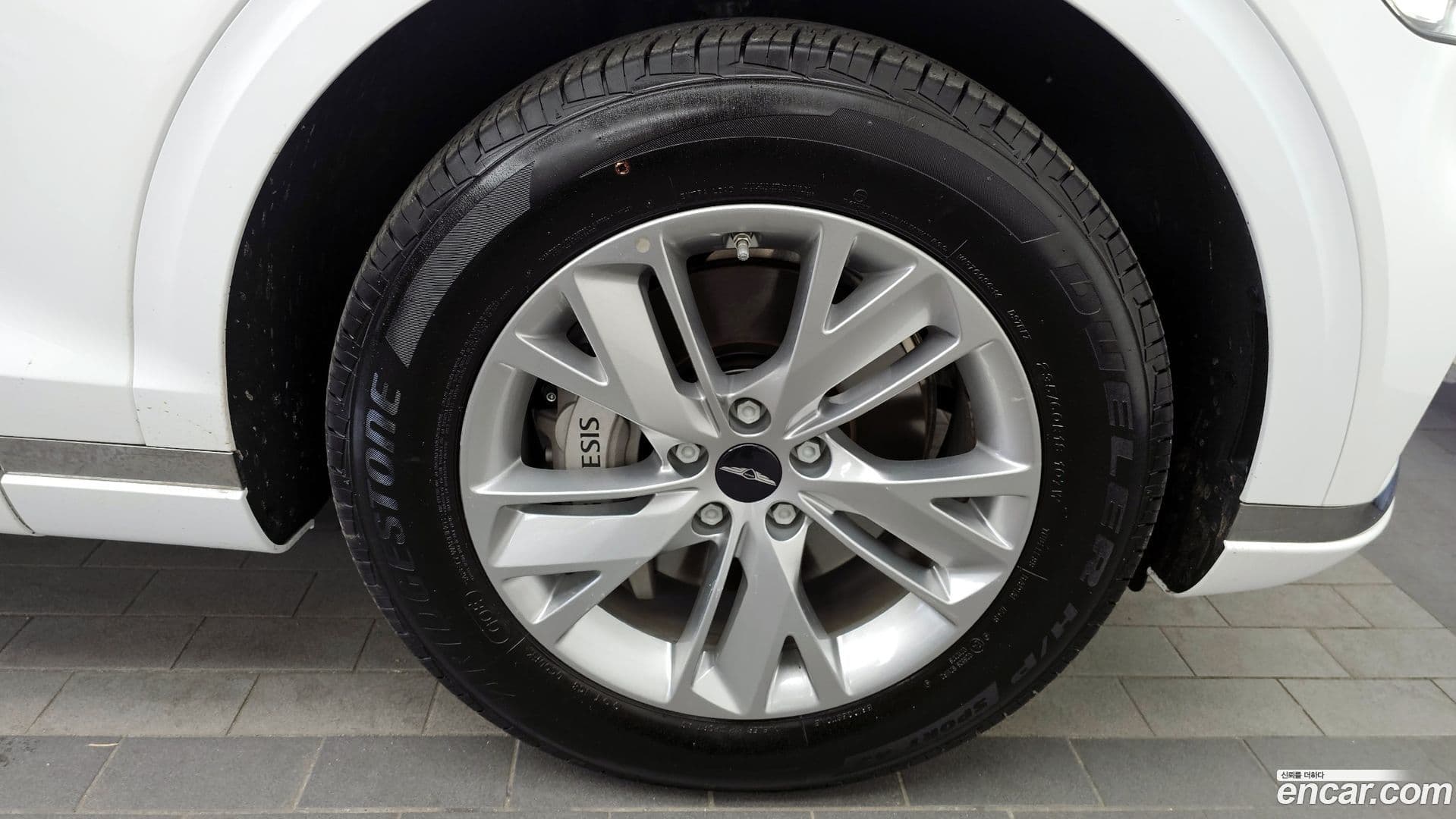Main__Slider__Photo:GV70 Genesis 2025.1-20