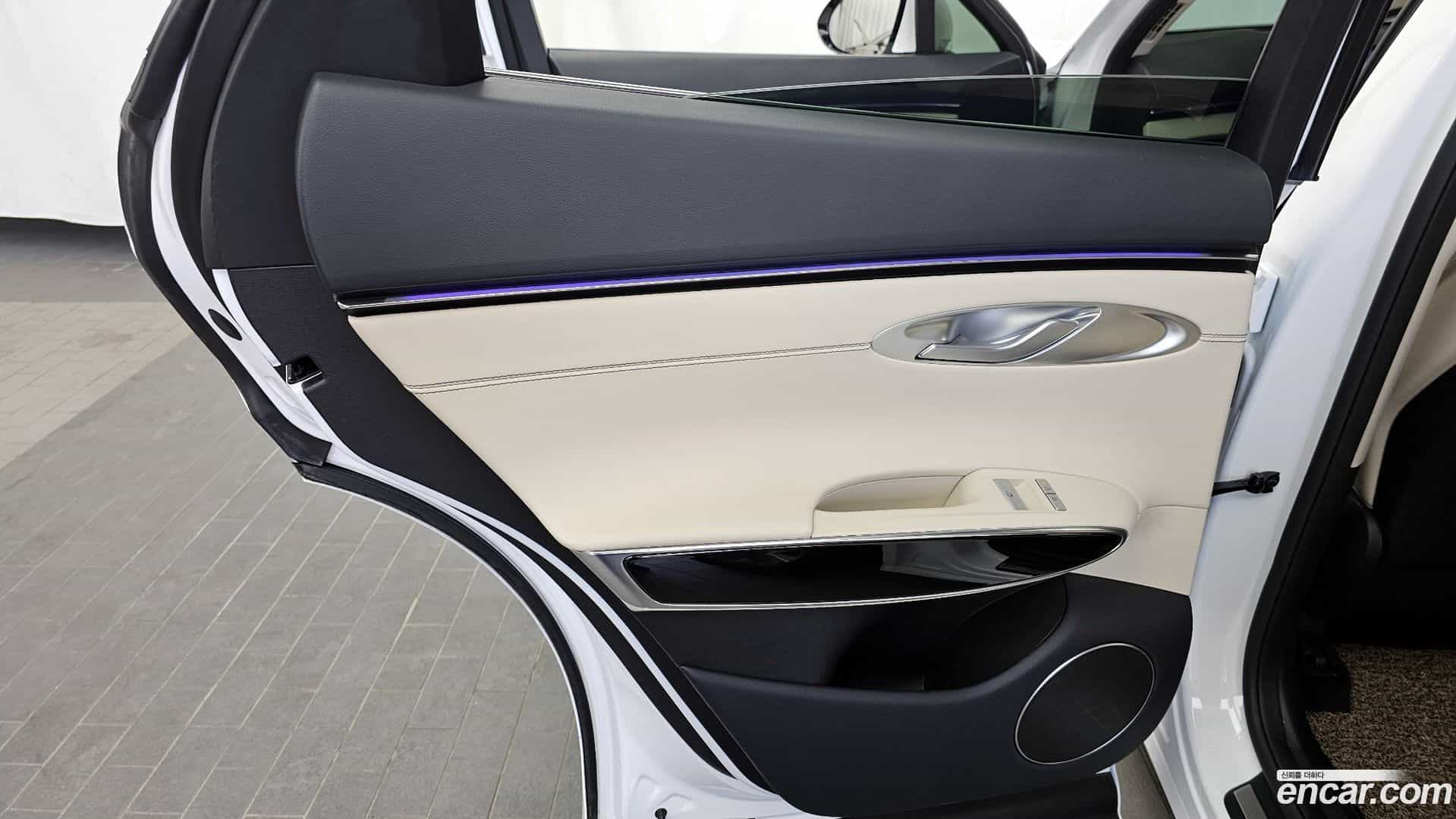 GV70 Genesis 2025.1-INNER-035