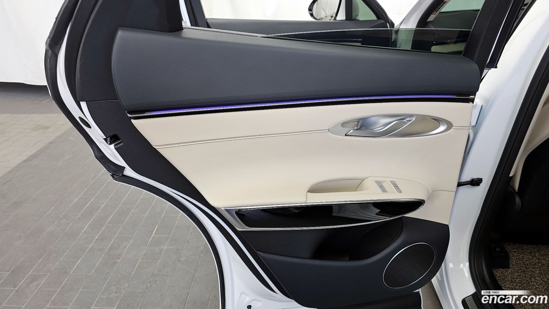 Main__Slider__Photo:GV70 Genesis 2025.1-24