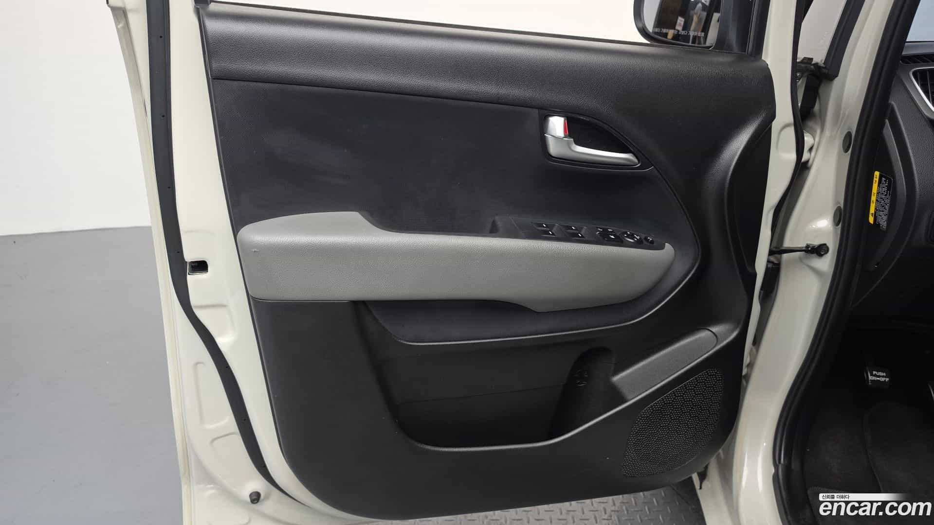 RAY Kia 2021.9-INNER-034