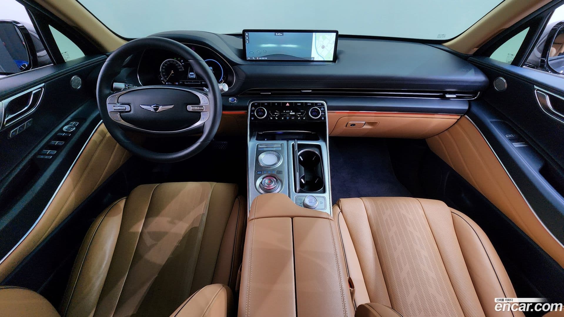 Main__Slider__Photo:GV80 Genesis 2020.11-6