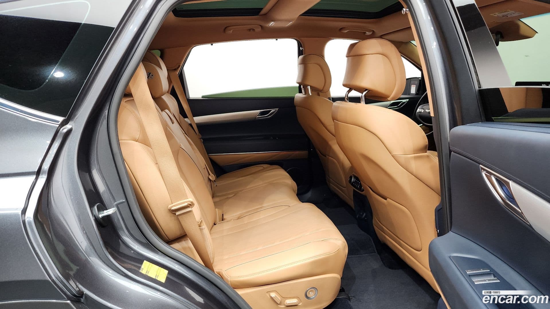 Main__Slider__Photo:GV80 Genesis 2020.11-10