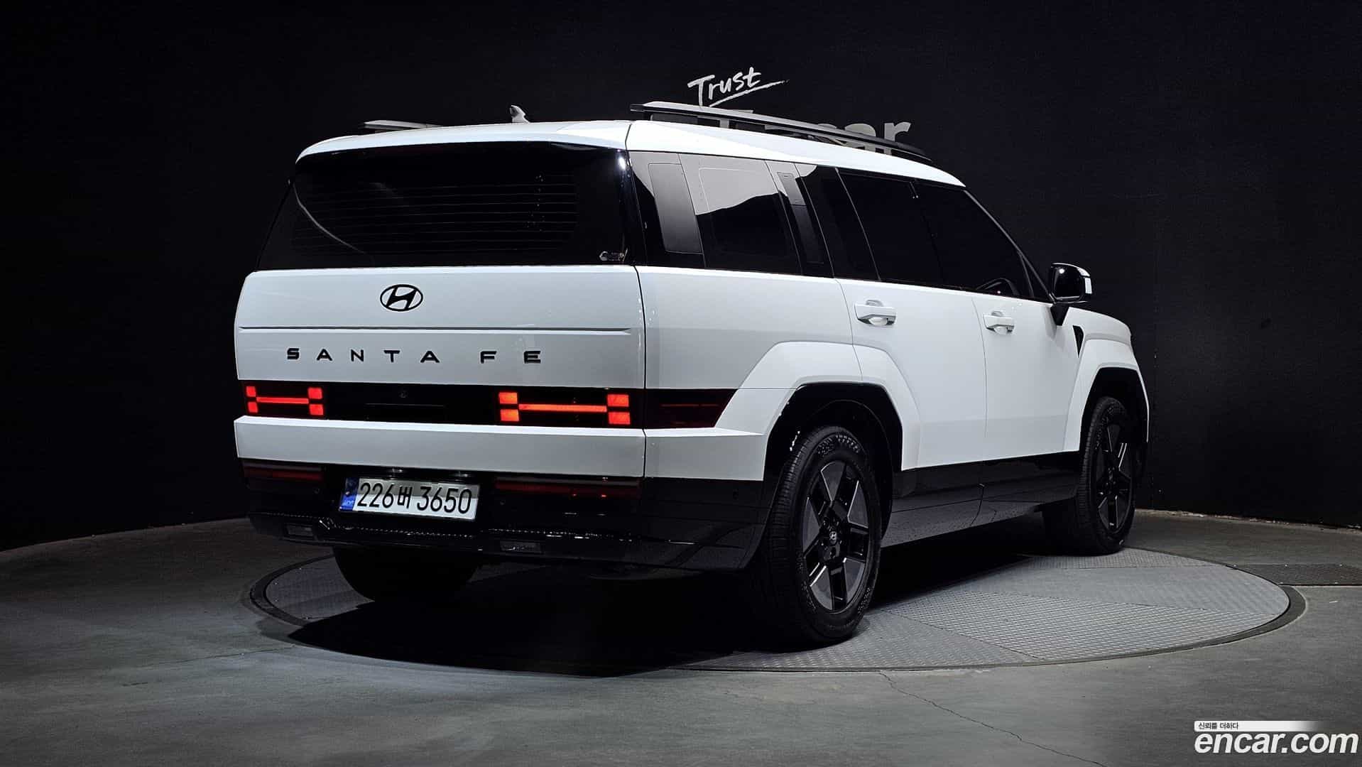 Santafe Hyundai 2024.4-OUTER-002