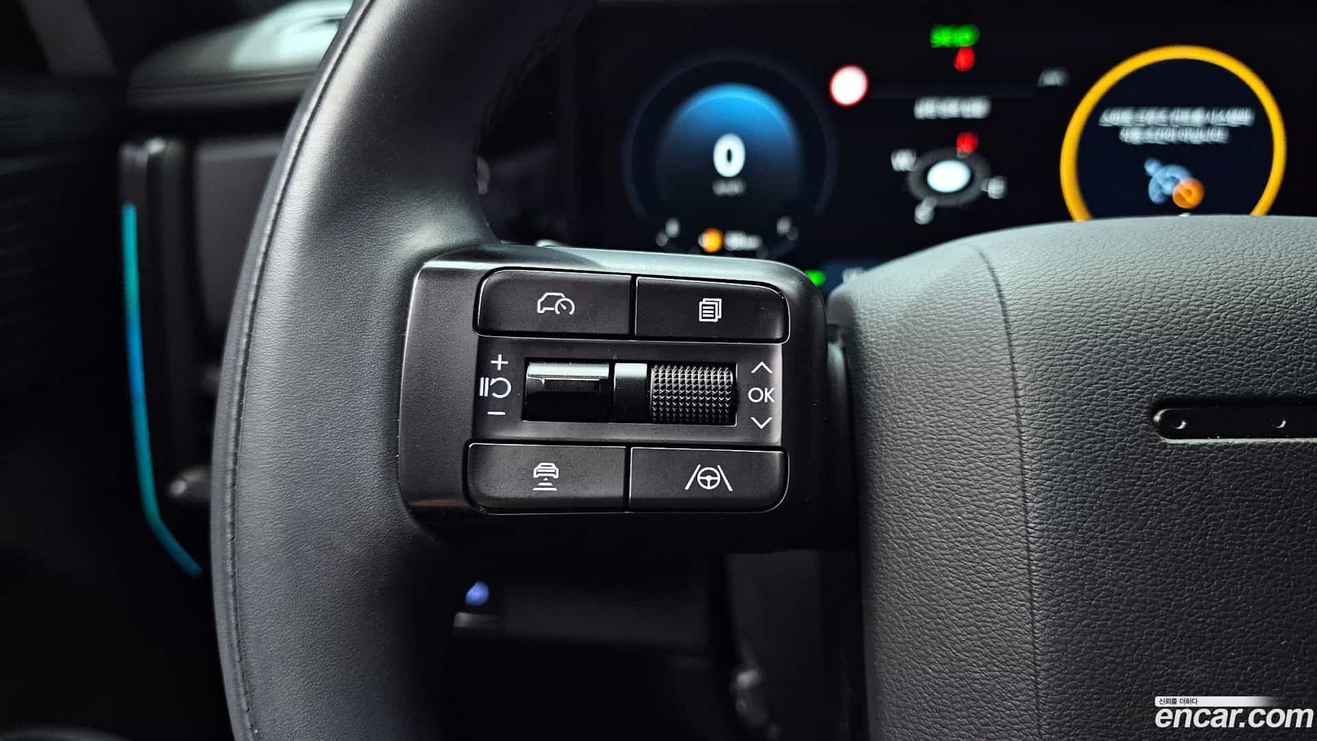 Santafe Hyundai 2024.4-OPTION-042