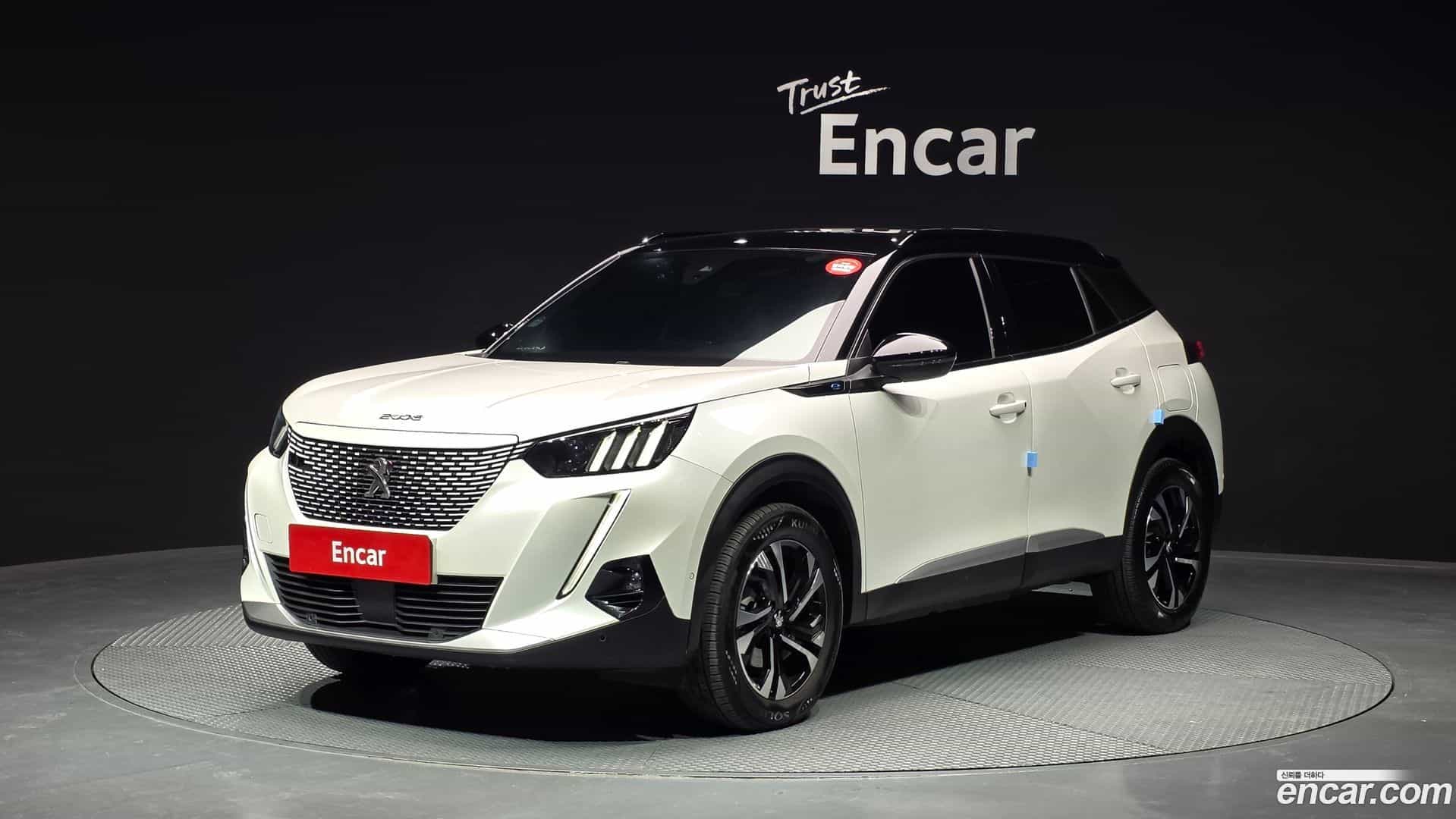 2008 Peugeot 2022.8-OUTER-001